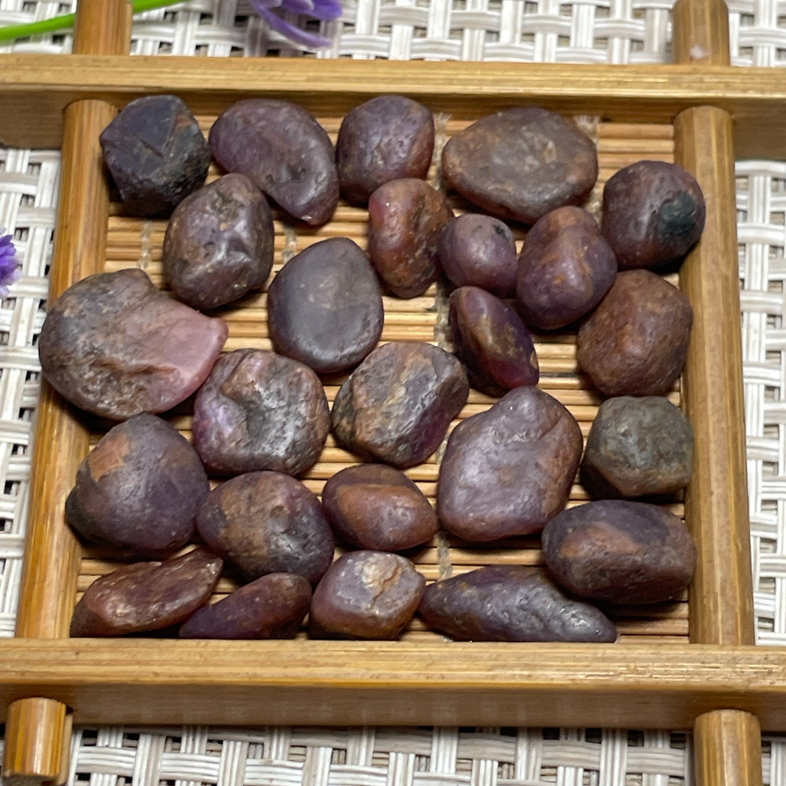 Mixed colors Corundum stone – Red Sapphire Unprocessed stone Mozambique a3000