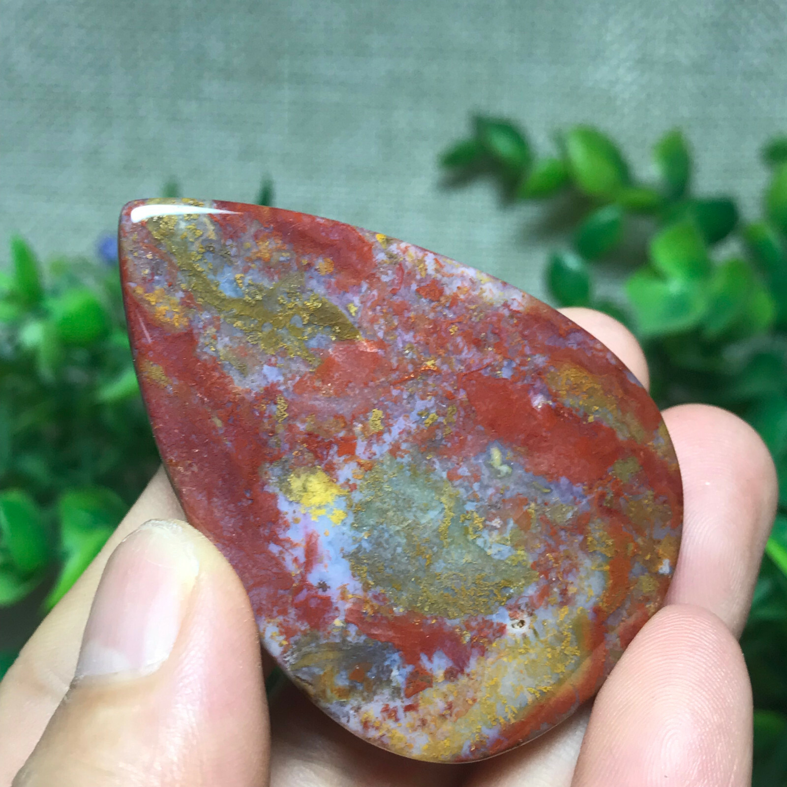 28g Natural Quartz Crystal agate Droplet shape 01
