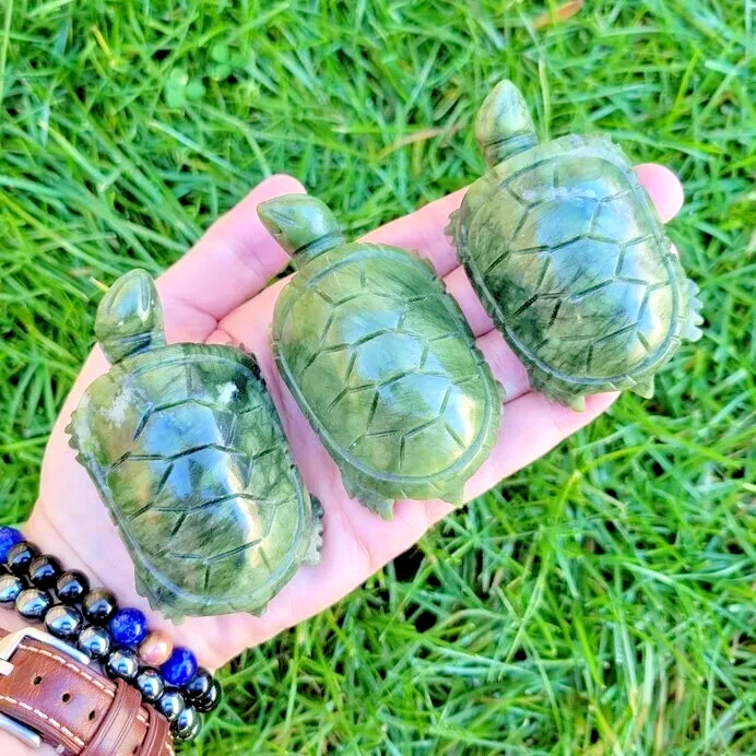 Nephrite Jade Turtle Statue Green Gemstone Mineral Specimen Home Decor Gift
