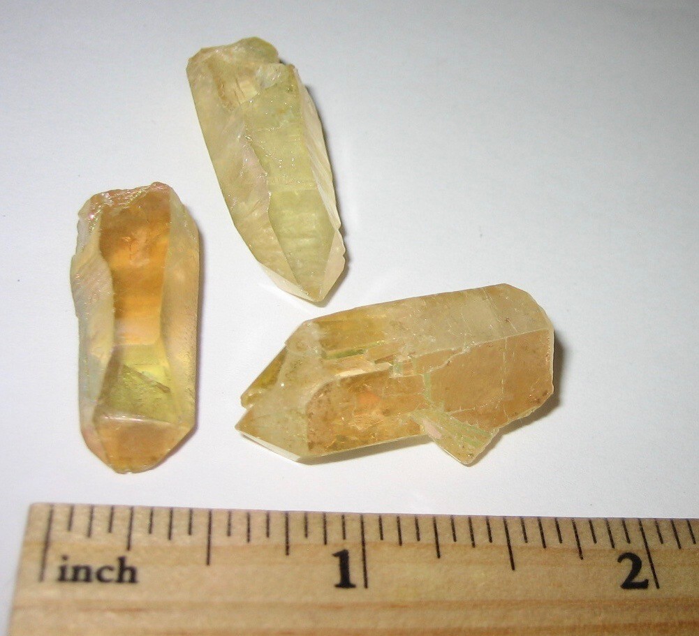 3 BEAUTIFUL 1″-1.3″ SUNSHINE AURA QUARTZ CRYSTAL POINTS (TREATED IN USA) 17g *2