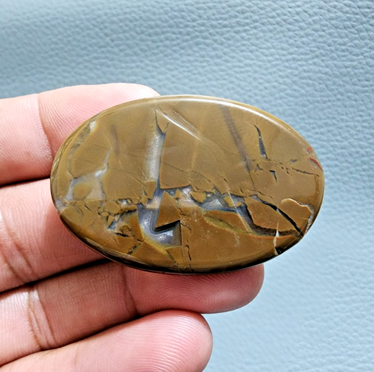 Top Quality Septarian Crystal Dragon Stone Oval Shape 84 Crt Gemstone Cabochon