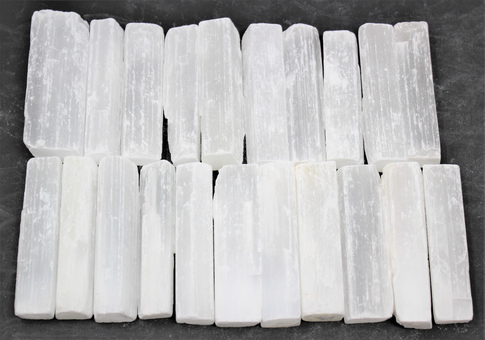 10 lb Bulk Wholesale Lot 2.5″ – 3″ Selenite Logs Crystal Stick Wand Blade
