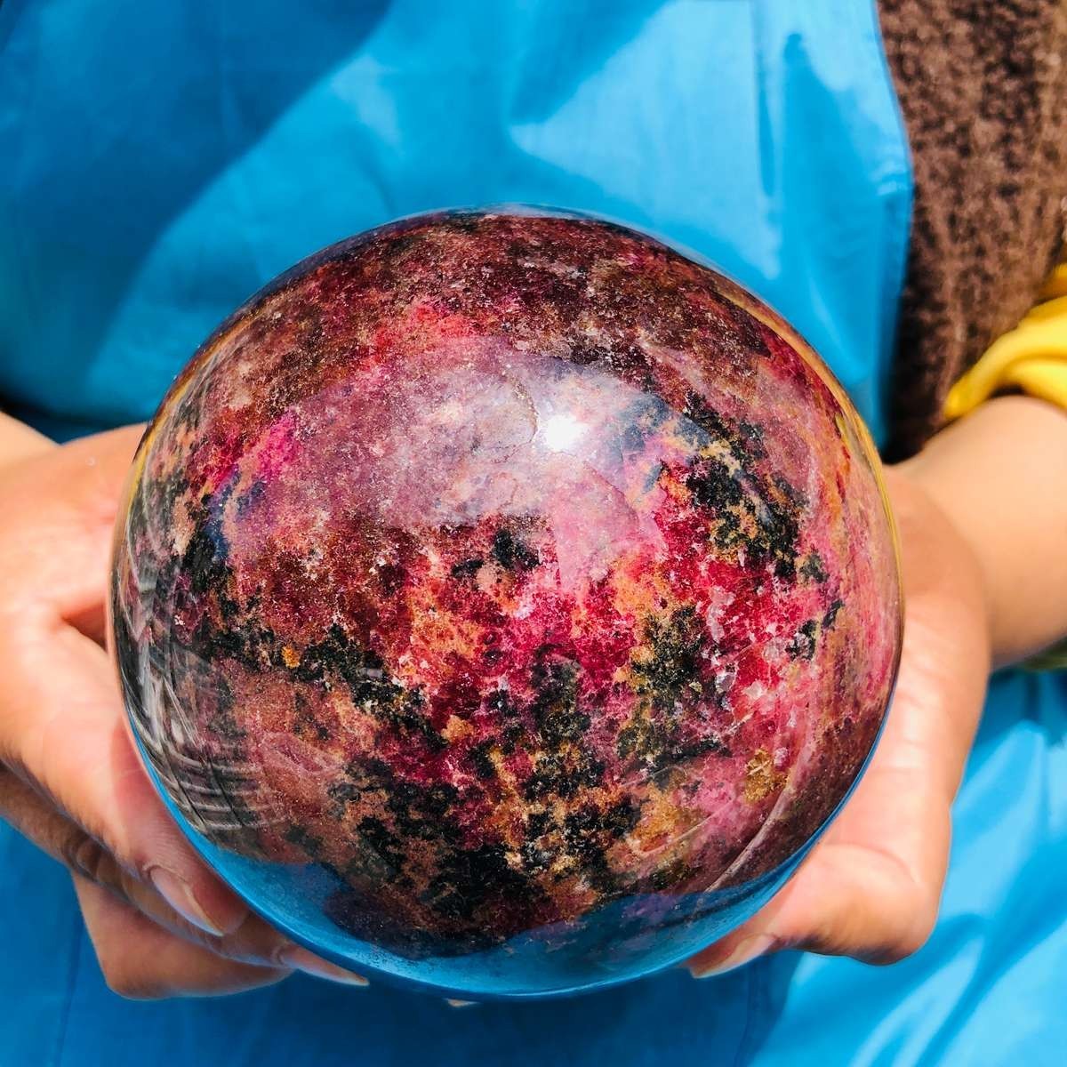 5.47LB Natural Rose Grey Crystal Ball Quartz Crystal Reiki Healing Stone 4794
