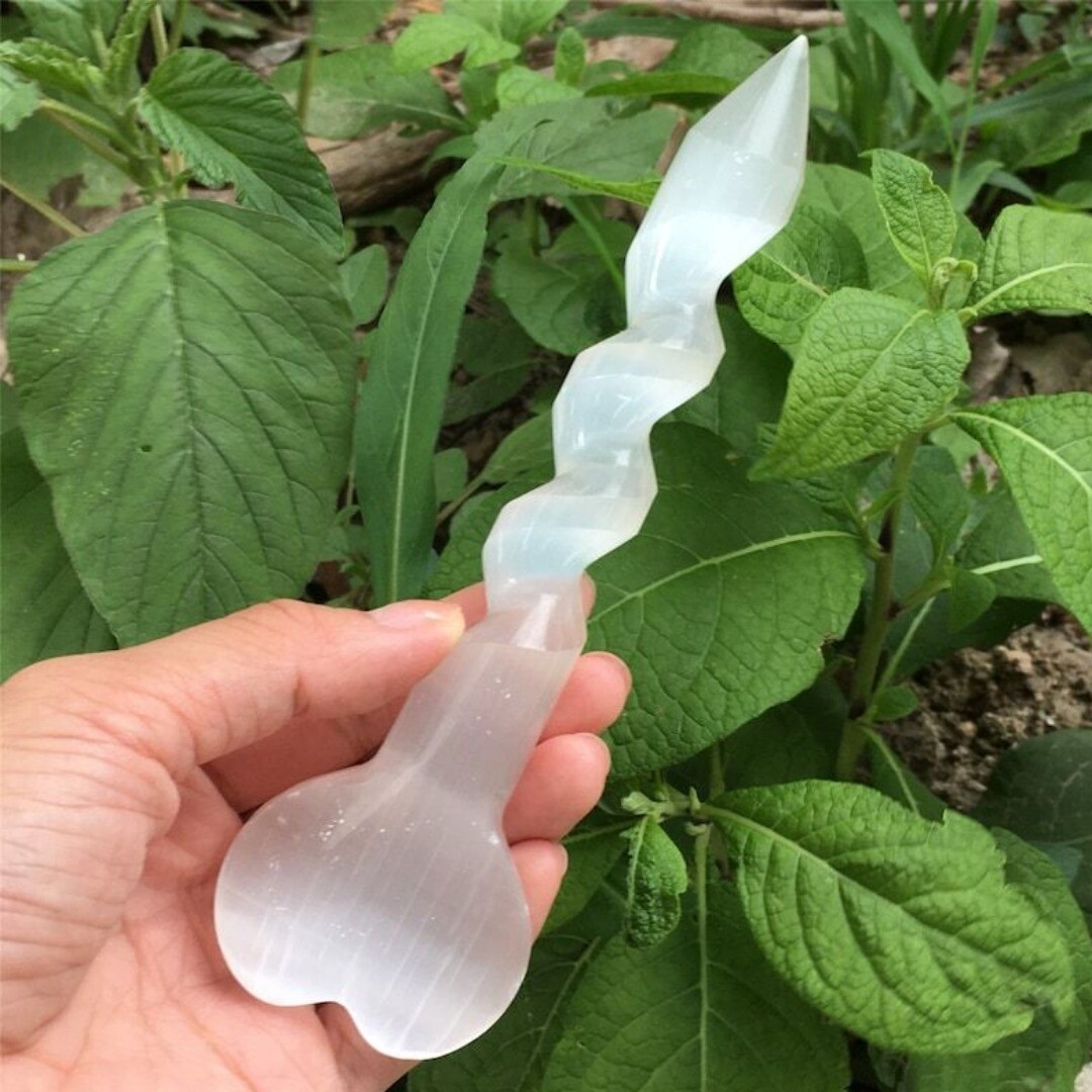 1PC Selenite Heart Spiral Sword Quartz Crystal Mineral Reiki Energy healing 90g+