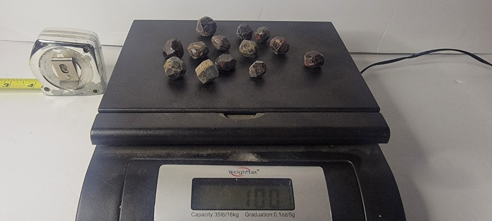Lot Of Garnet crystals Roughly 100 grams Raw Natural Unpolished Uncut