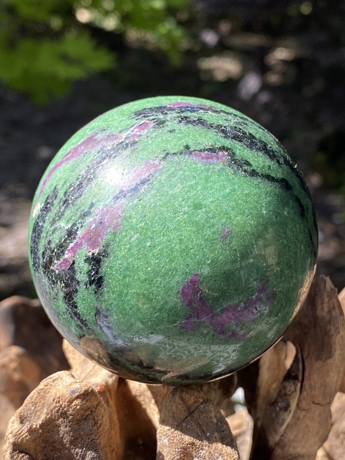 Ruby In Zoisite Ball / Anyolite 513g 9 66mm AAA+