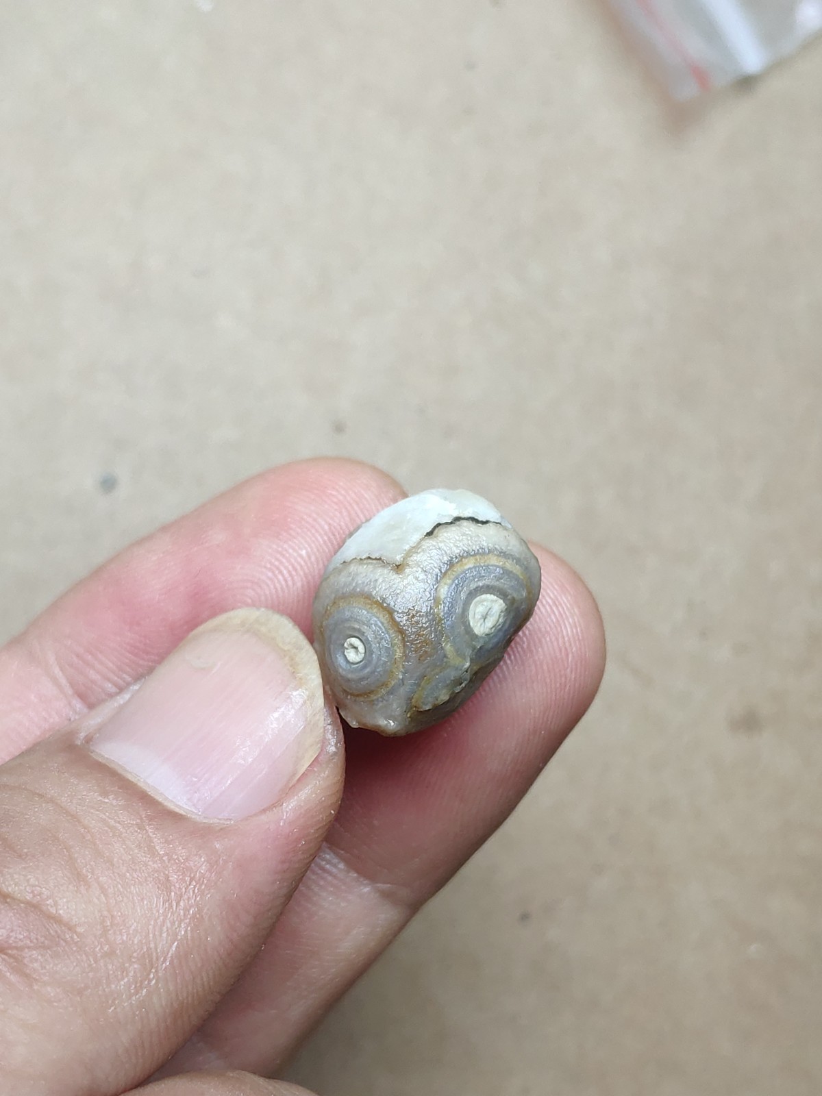 17mm Beautiful Natural agate Gobi agate eye agate cute collection