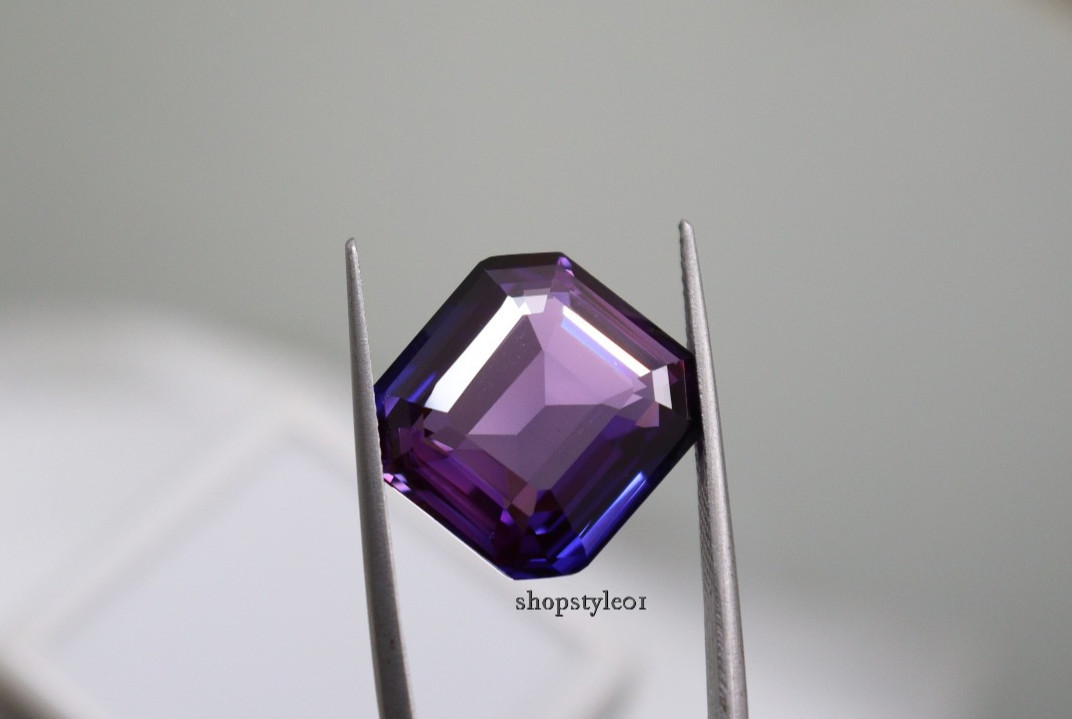 Natural Purple Amethyst 15.40 Ct – Radiant Cut Loose Gemstone (14.6 × 15.7 × 7.0