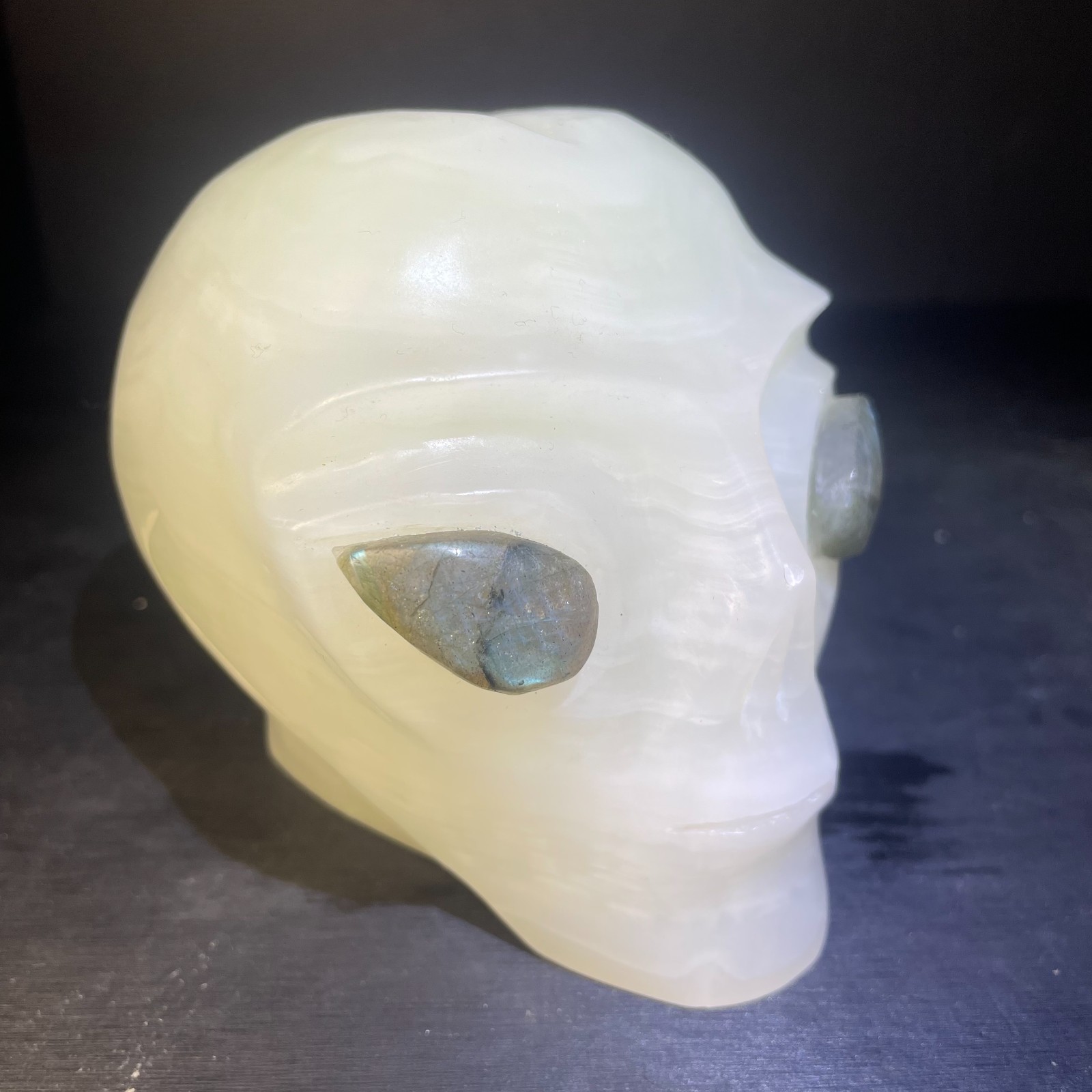 2.81LB 4.4inch”Natural Afghan Jade Carving Crystal