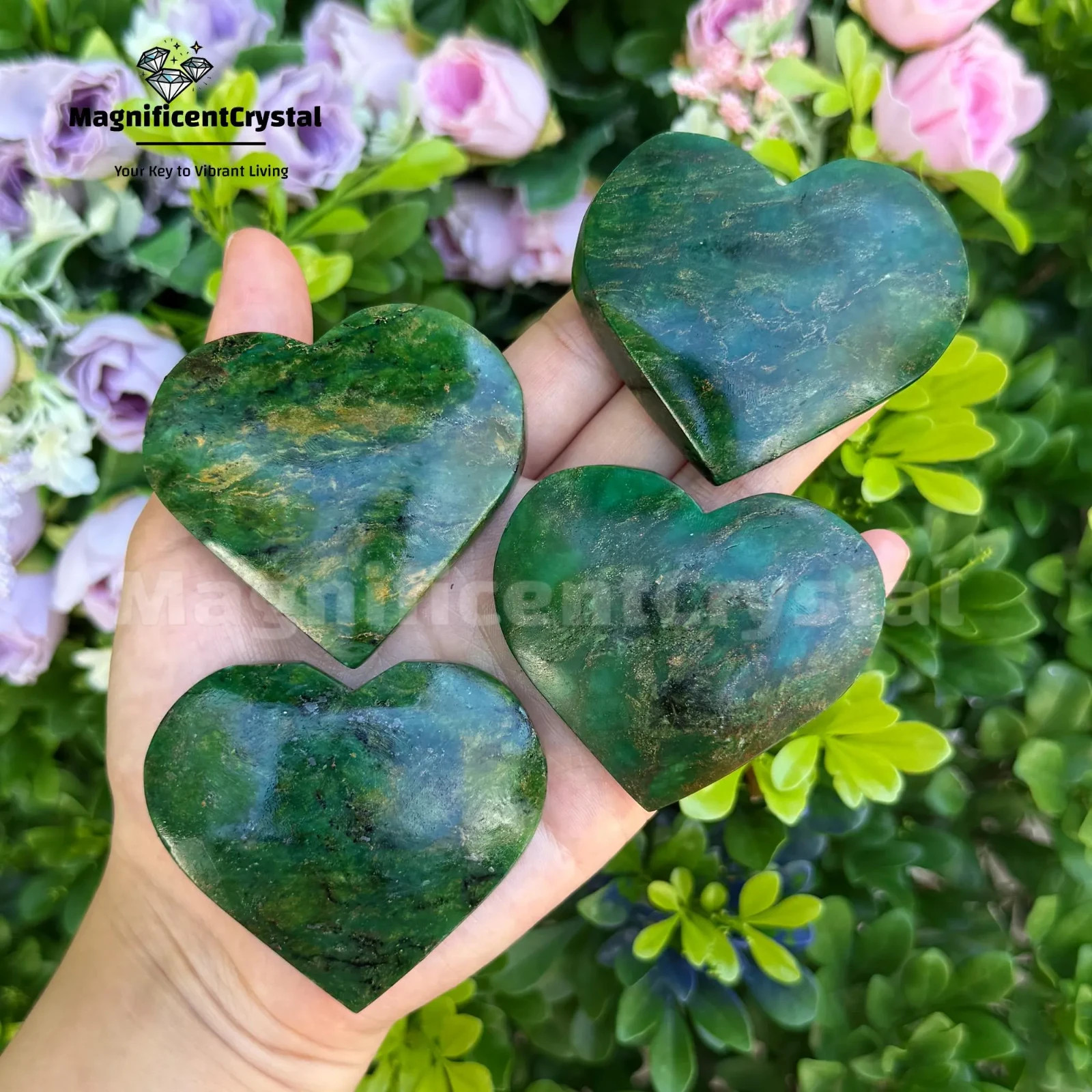 Natural Emerald Heart Crystal Stone Green Emerald Palm Stone Healing Energy Gift