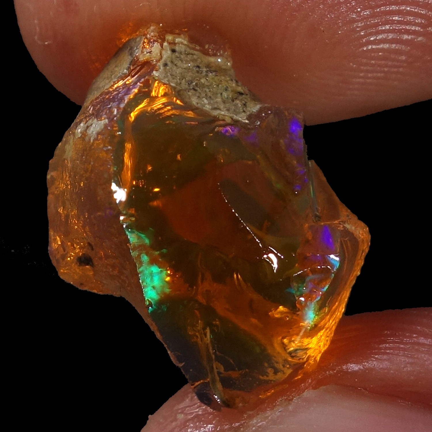 07.70 Ct 100% Natural Ethiopian Crystal Oil Opal Play Of Color Rough Specimen