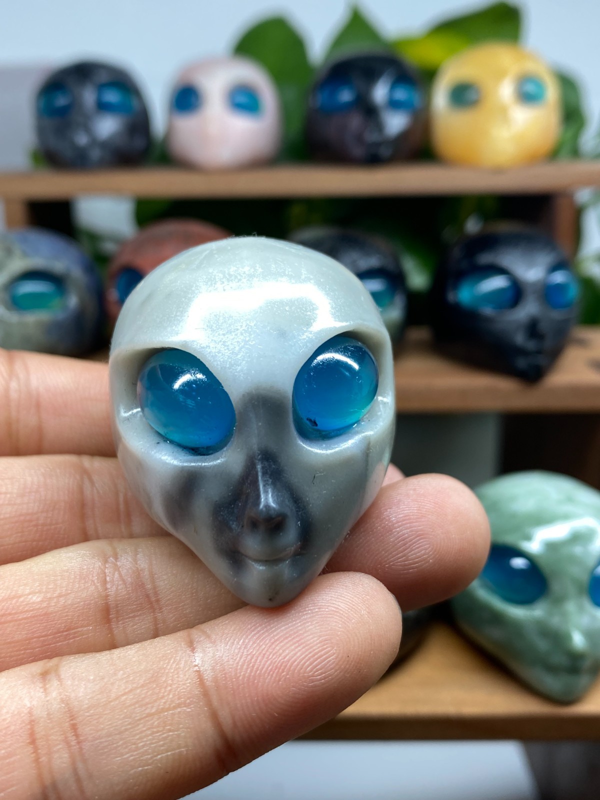 1pc Natural Mixed Quartz Crystal hand Carved Aliens skull reiki healing gift