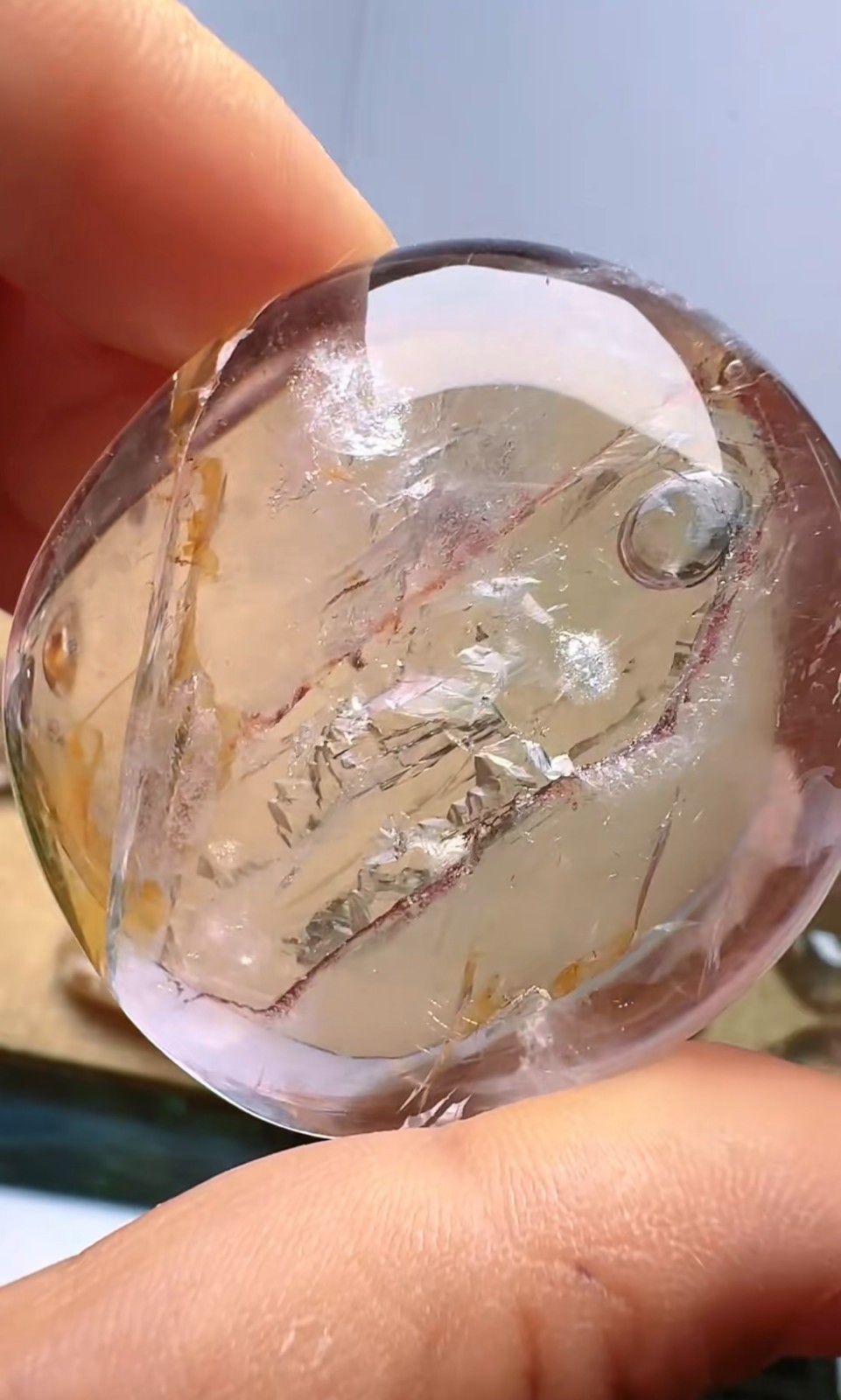 50*42*26mm Natural Enhydro Quartz Moving Water Drop Specimens Palm Reiki