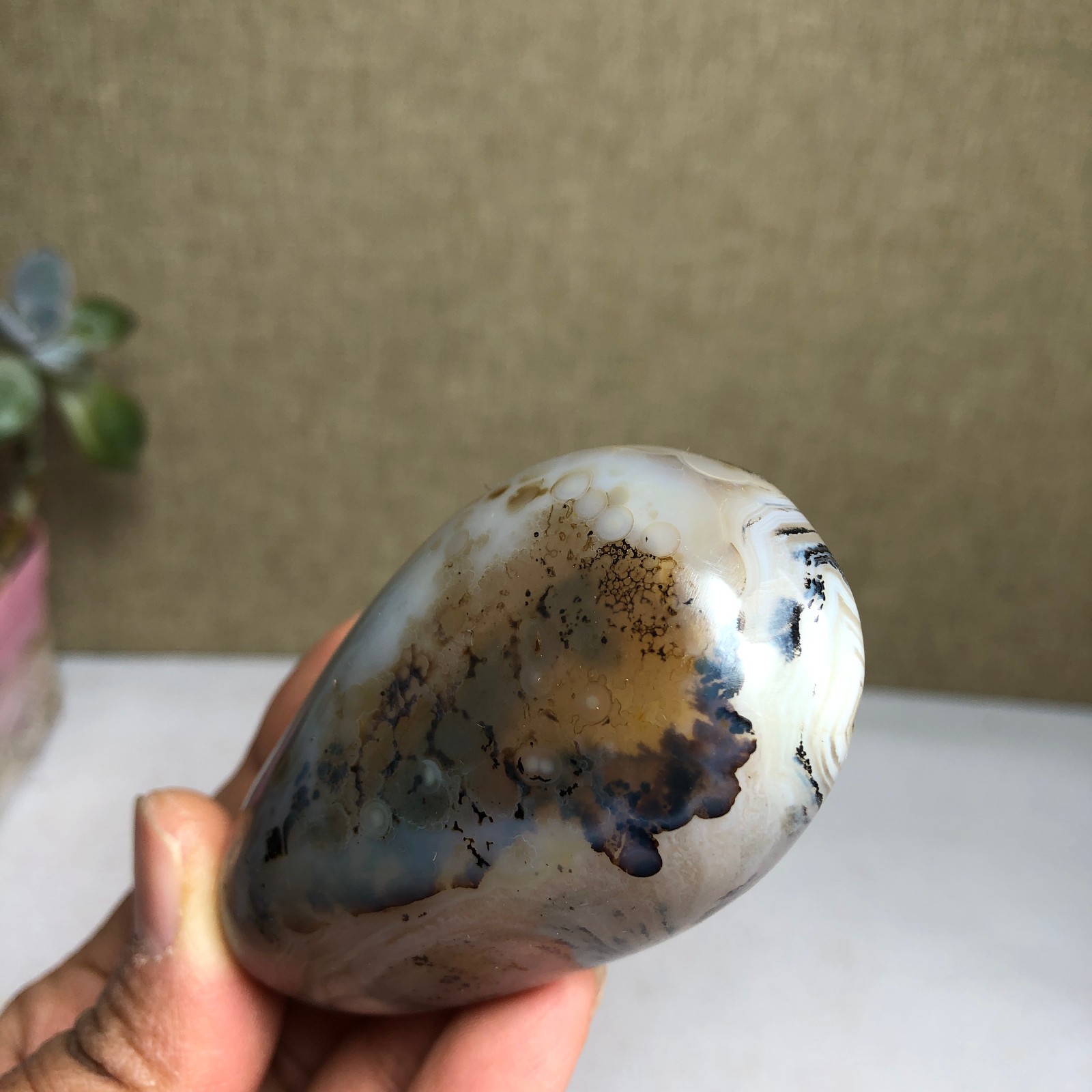73mm Natural aquatic plants agate pretty Crystal specimens 123g A1953