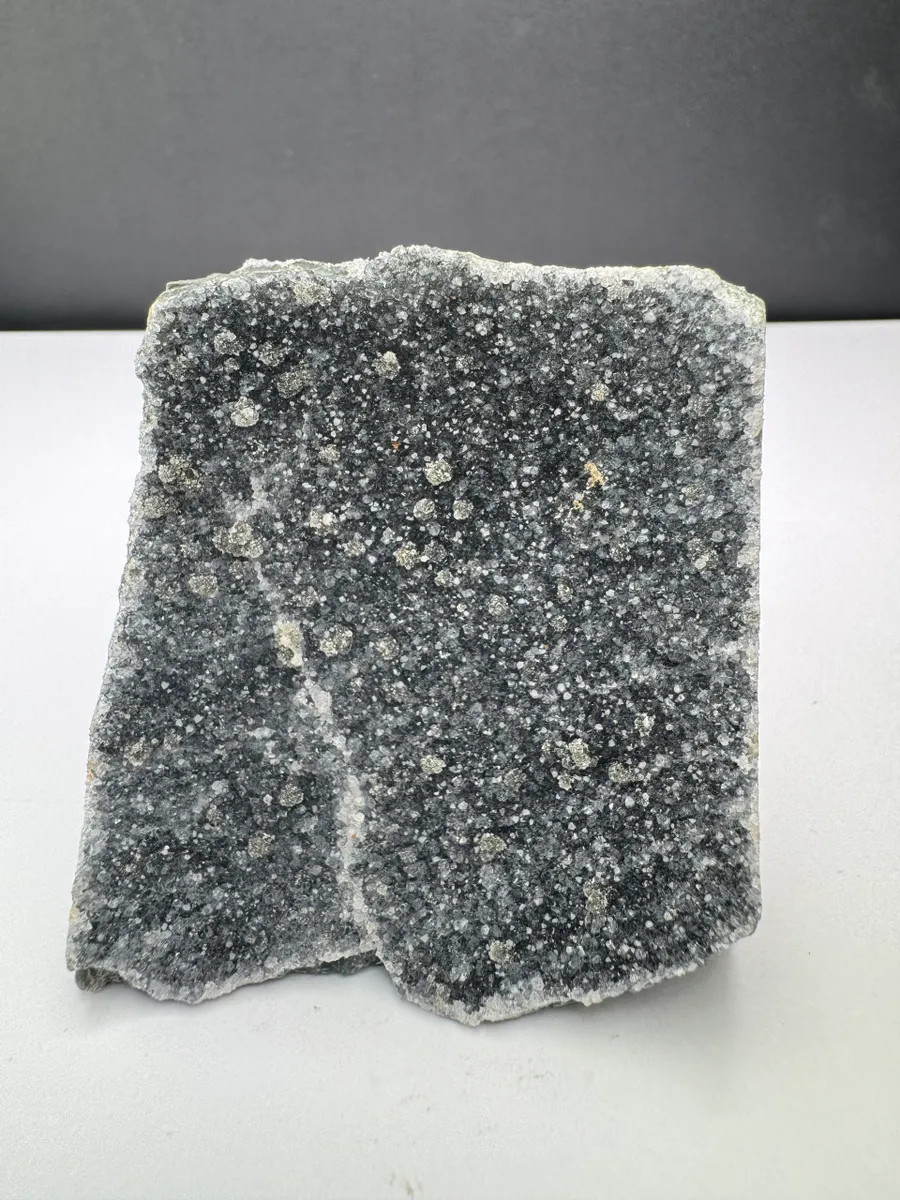 Black Amethyst from Uruguay – 158g