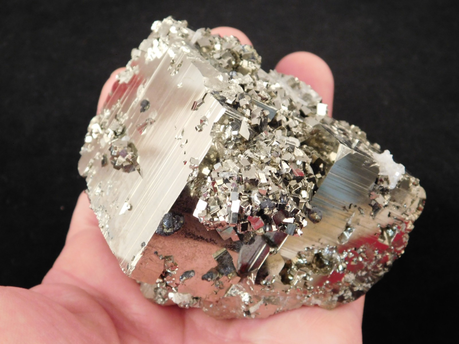 wOw BIG! AAA Pyrite CUBE Cluster 100% Natural Peru 825gr