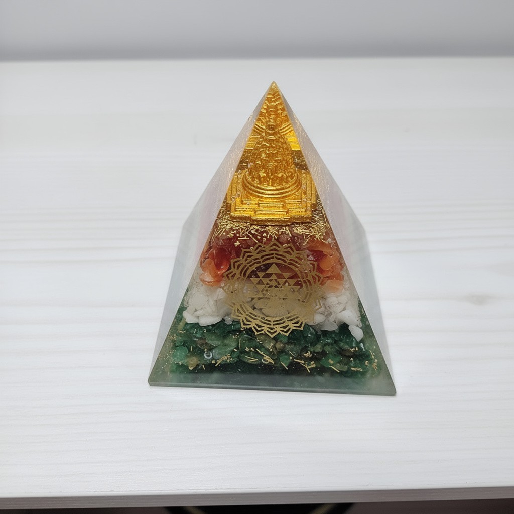 Orgonite Pyramid with Sri Yantra, Green Aventurine, Carnelian & Clear Quartz