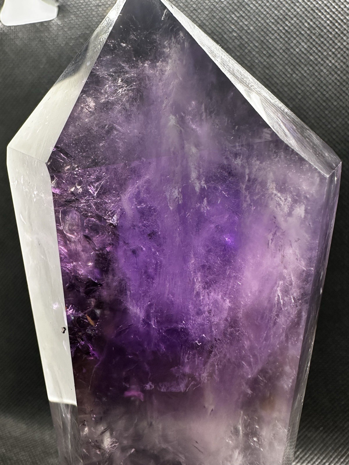 564 grm Natural Amethyst Crystal Point Wand Healing Stone Obelisk with stand