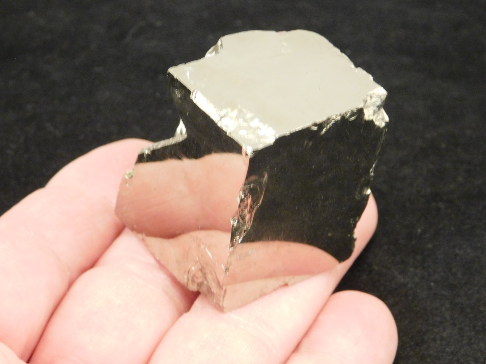 100% Natural Pyrite CUBE Huanzala Mine Peru 163gr