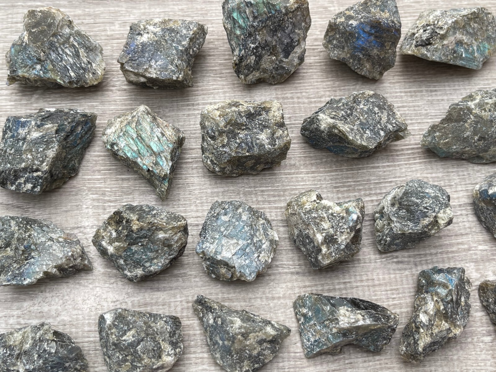 Grade A++ Labradorite Raw Natural Stone, 1″-2″ Rough Labradorite, Wholesale Lot