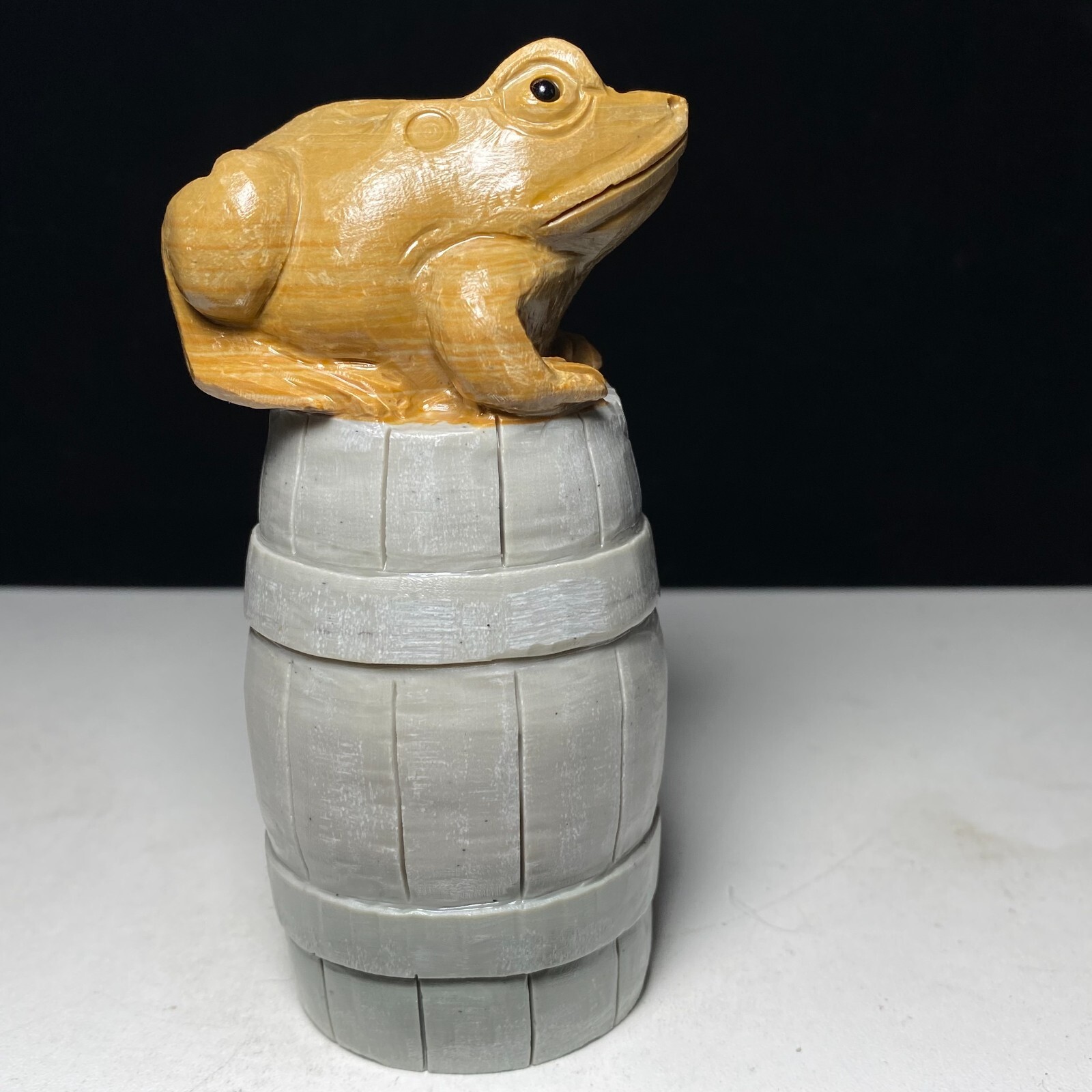 Natural Crystal Quartz Mineral Specimen Songhua Stone Handcarved Frog Gift