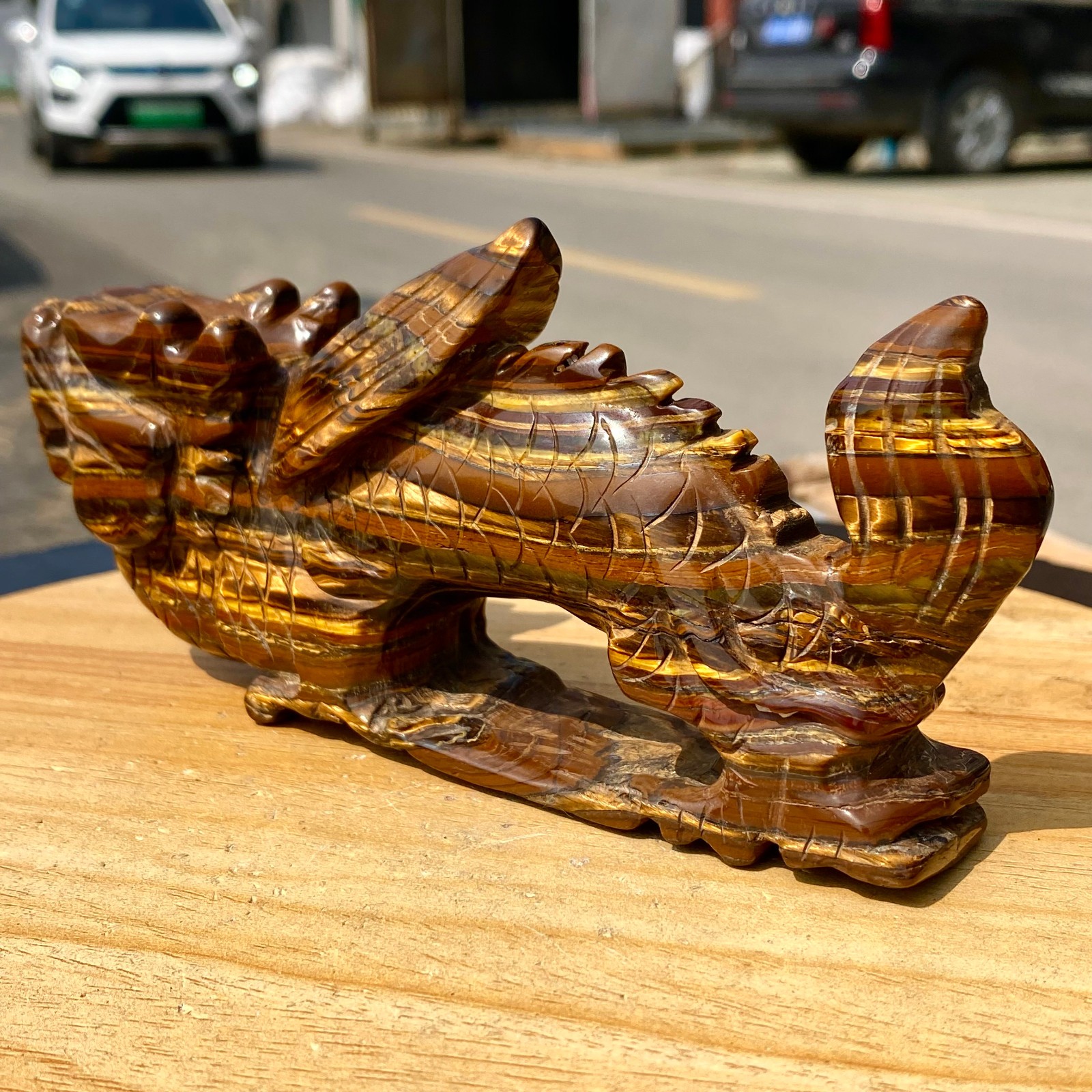 462G Natural Tiger Eye Hand Carved Dragon Figurine Crystal Healing Stone