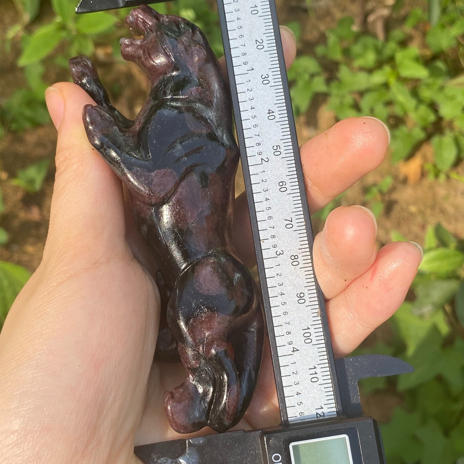 1pc Natural garnet leopard hand carving skull Quartz crystal reki healing