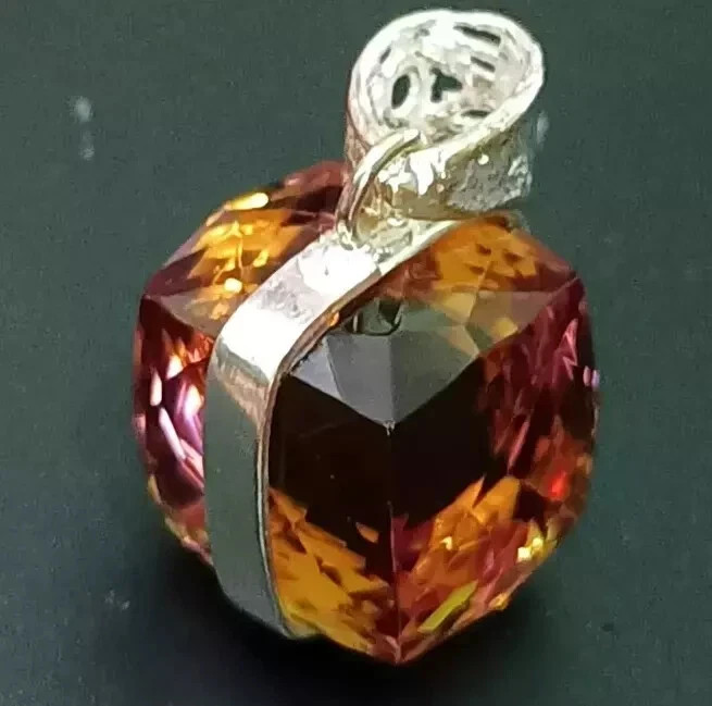 Natural Alexandrite Color Change RG Gemstone 50 Ct+ 925 Solid Silver Pendant
