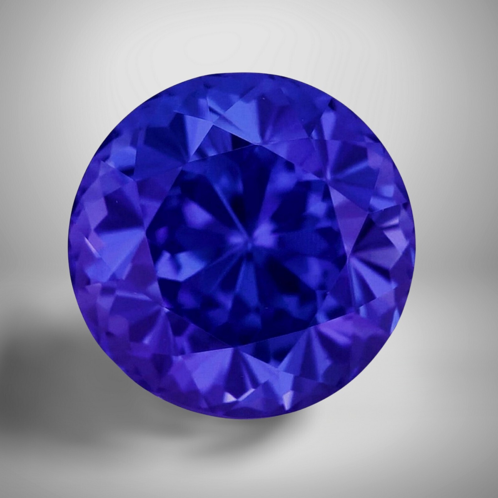 Tanzanite Round Cut Gemstone 0.20 Cts – 4 mm Vivid Loose Gem