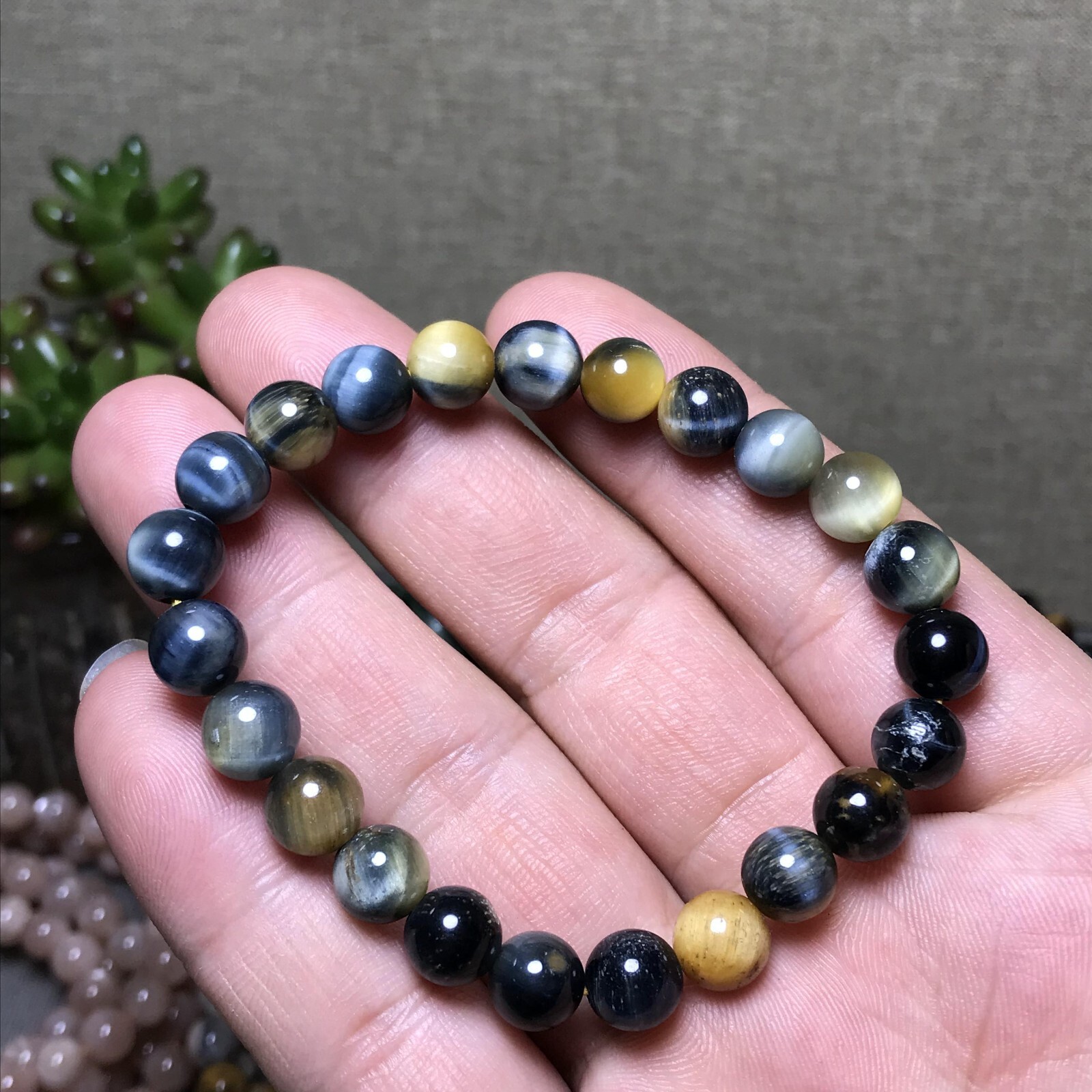 5Pcs Wholesal Natural Polish yellow Blue Tiger eye bracelets Crystal ball 8mm