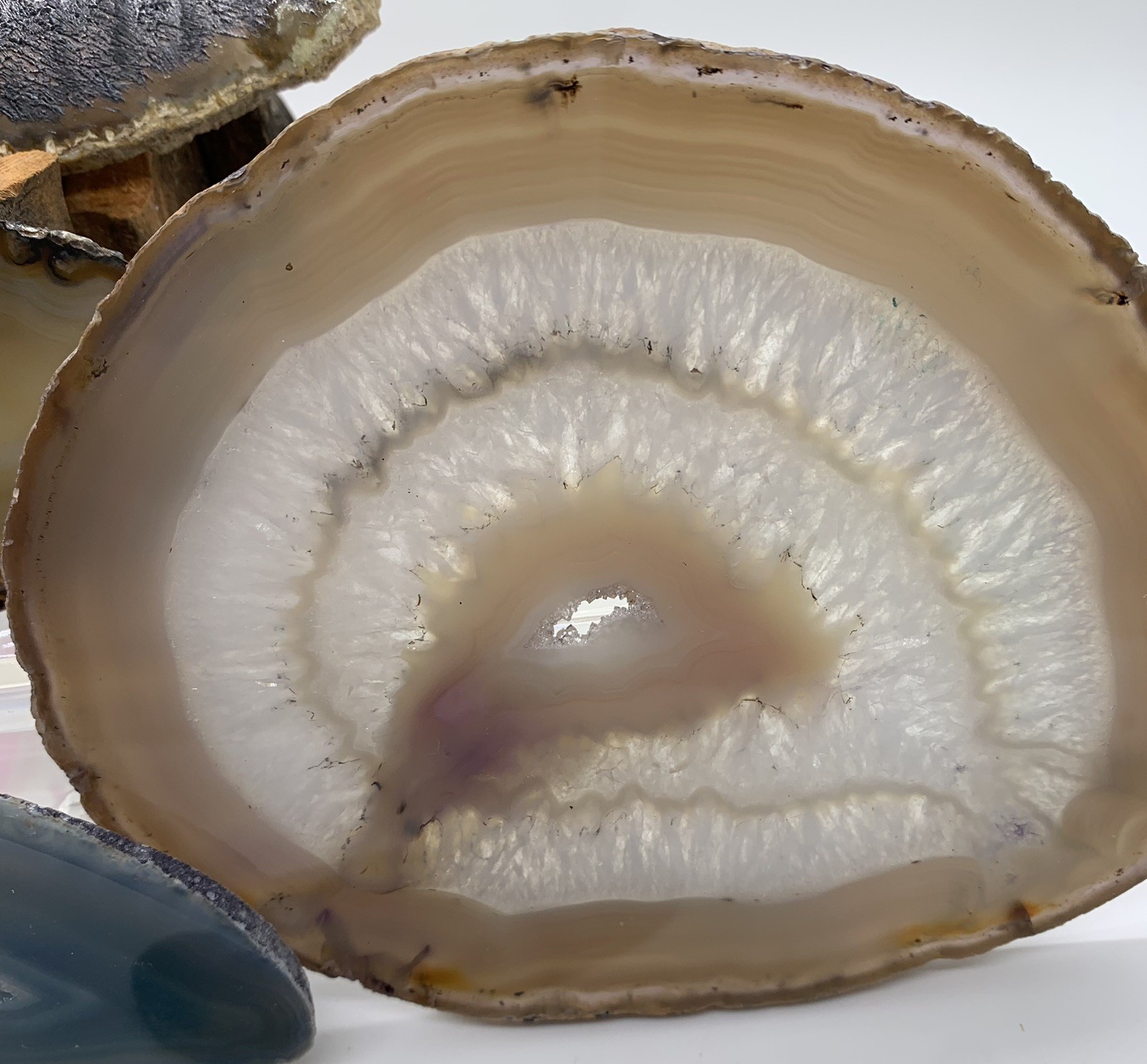 Mixed Lot Of 8 Geode Slices, Polished, Various Sizes
