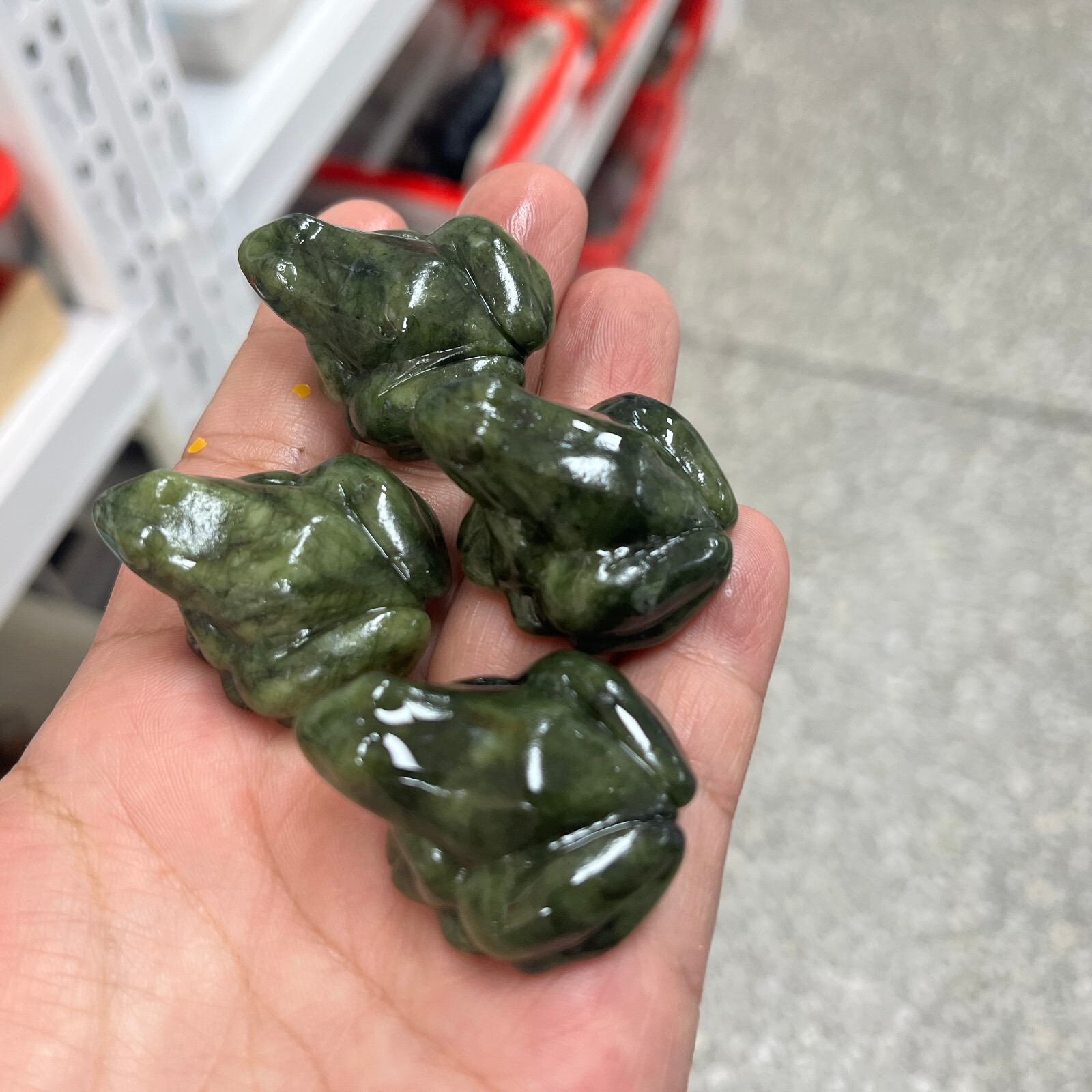 1pc Natural ophiolite Quartz hand-Carved frog skull Crystal Reiki healing decor