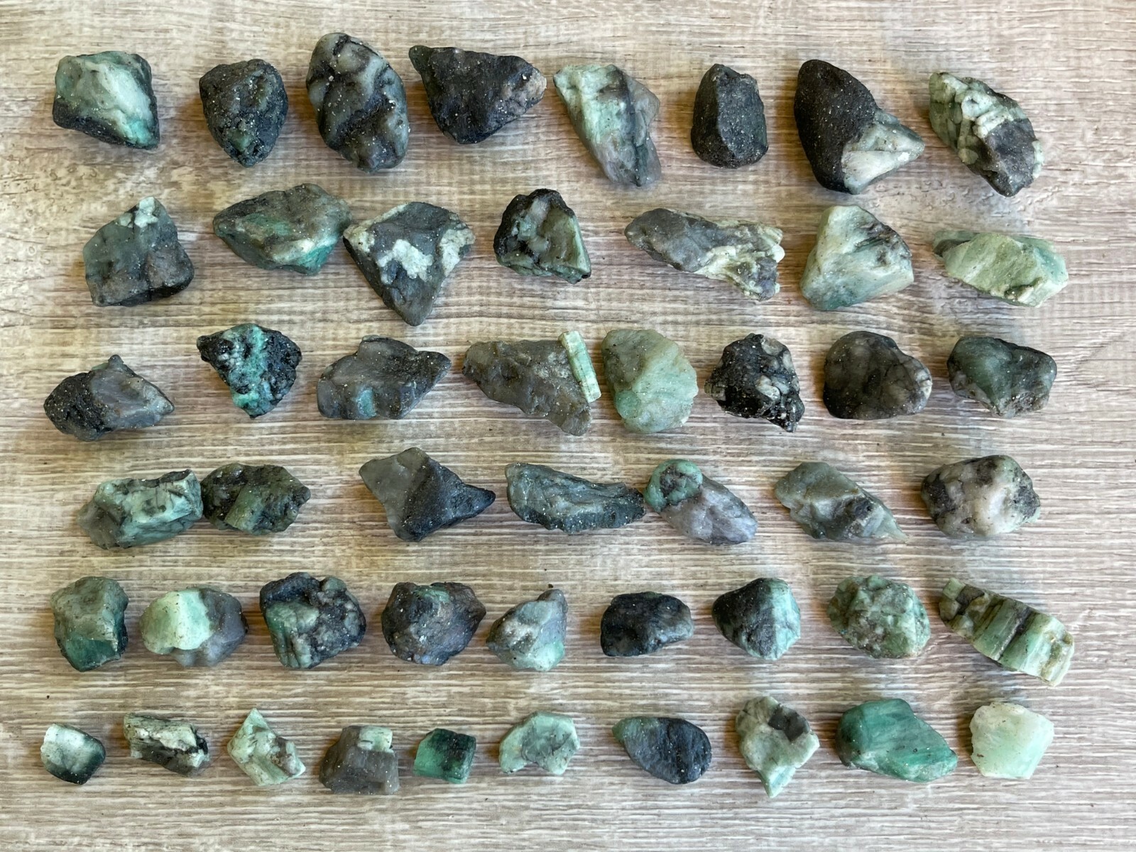 Small Emerald Rough Natural Stones, 0.5″-1.25″ Raw Emerald, Wholesale Bulk Lot
