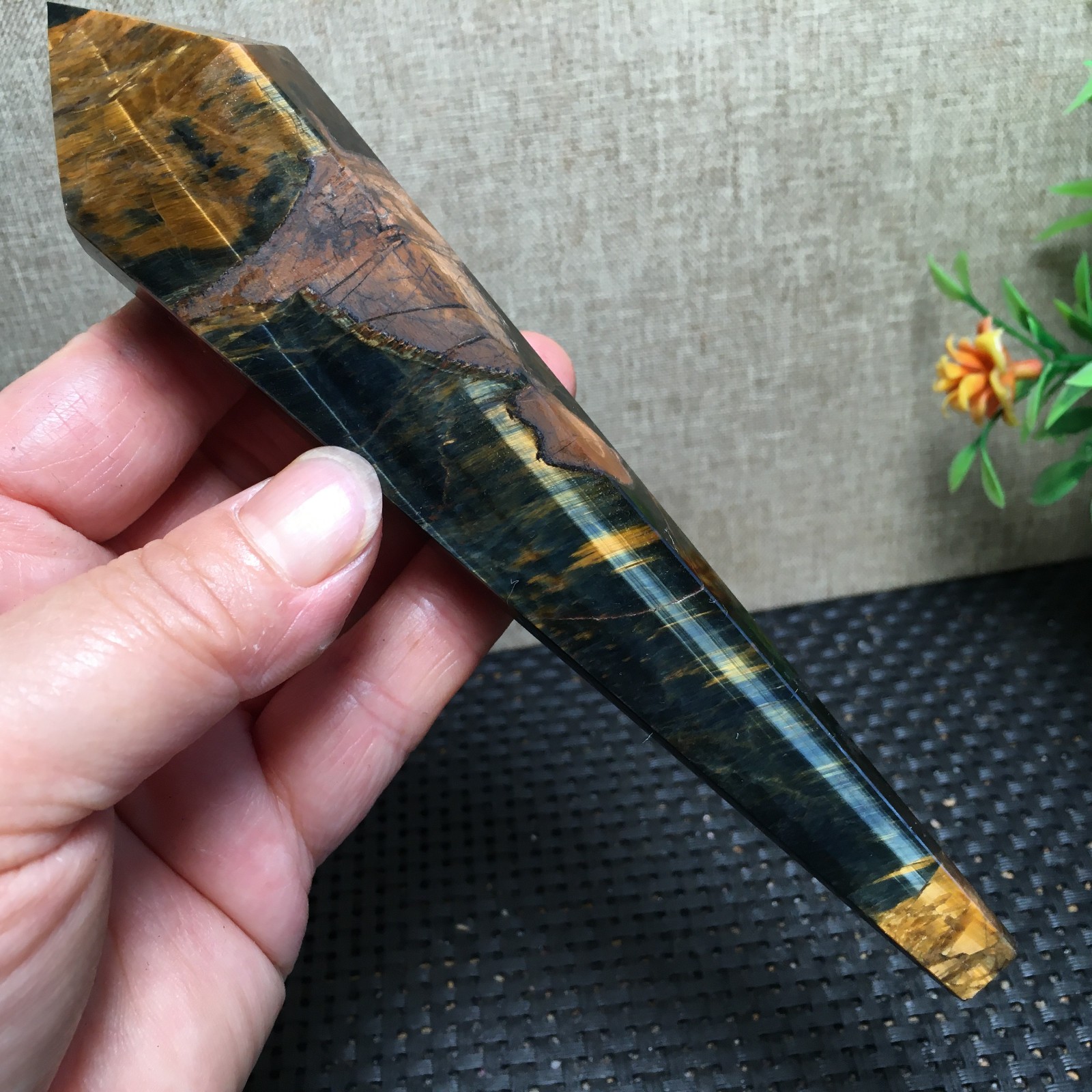 148g natural tiger-stone Quartz Crystal Wand Specimens fb1538
