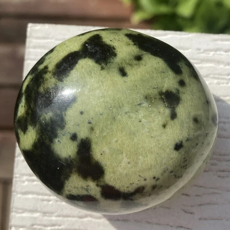 Handmade Polished SERPENTINE Healing Crystal Palm Stone Pebble ZIMBABWE 2.08″