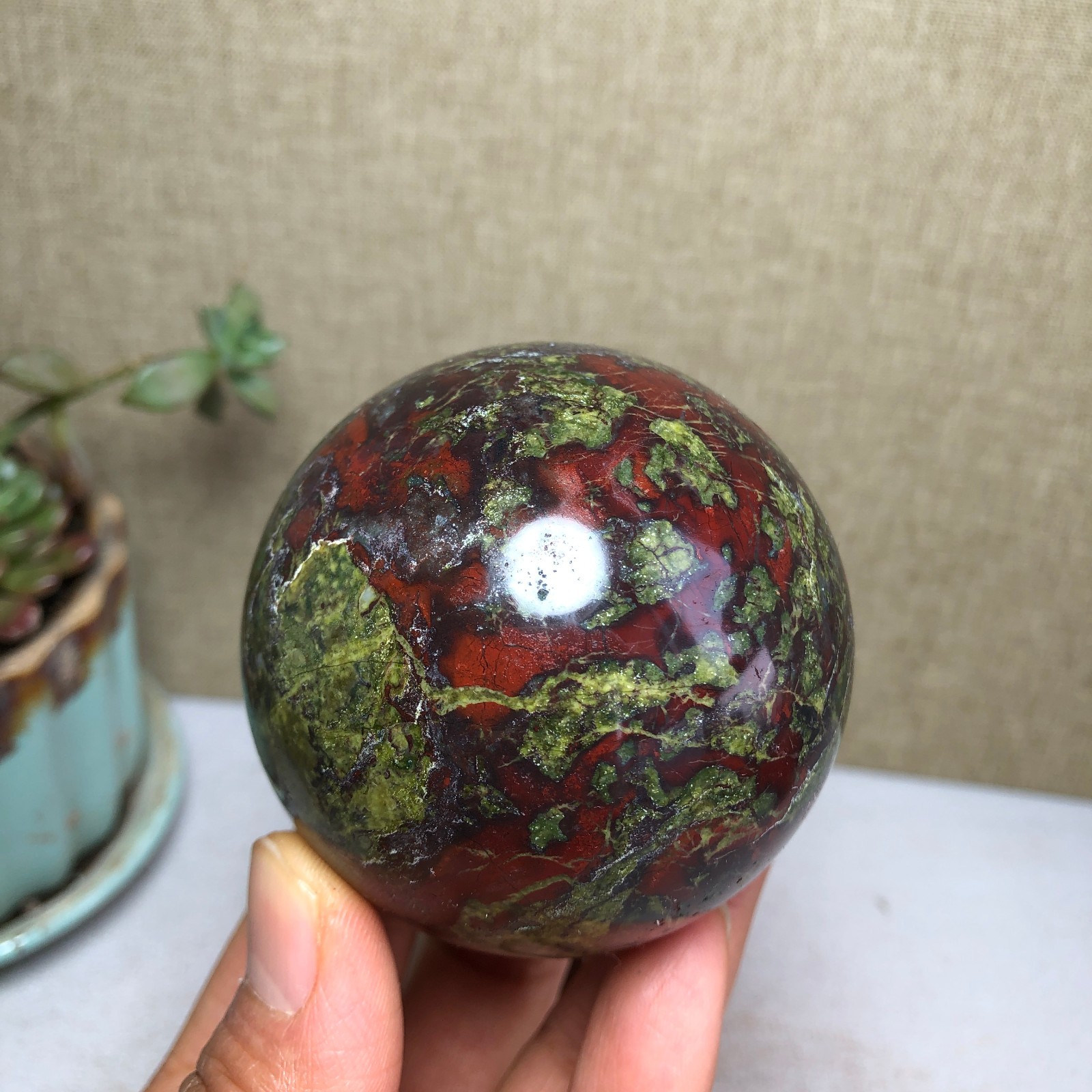 60mm Natural Dragon blood stone quartz crystal sphere ball healing 348g A4050