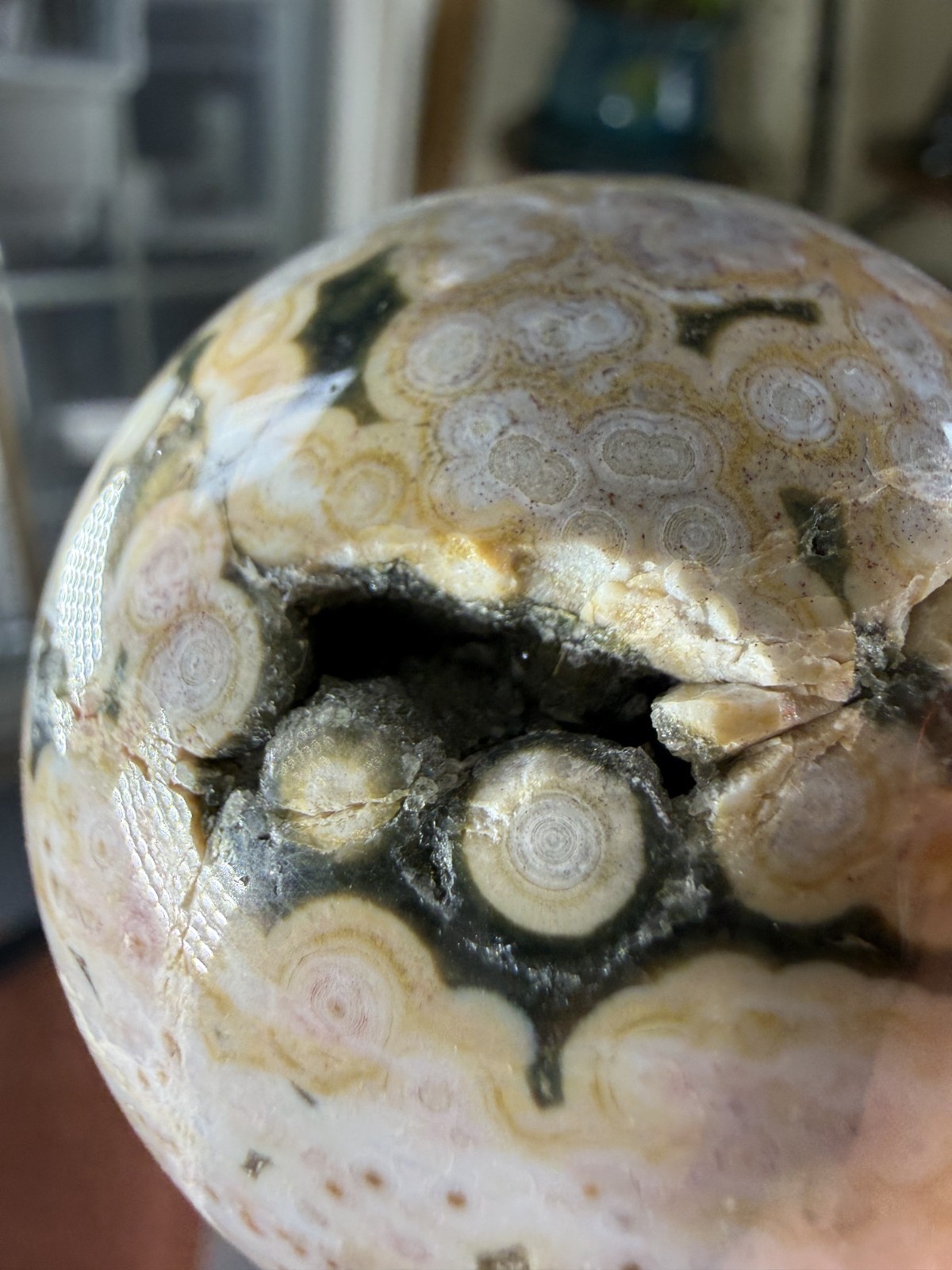 8th Vein Ocean Jasper Sphere – Pink, Green, Gold & White – Druzy Caves – 5.47 oz