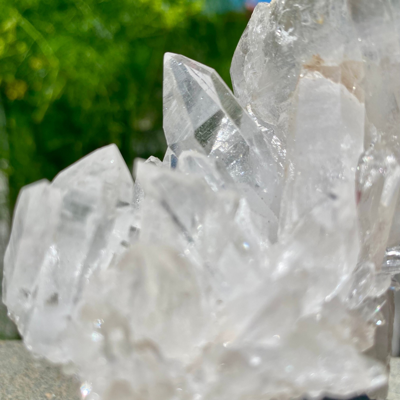 169G Natural rare white water crystal cluster backbone mineral specimen