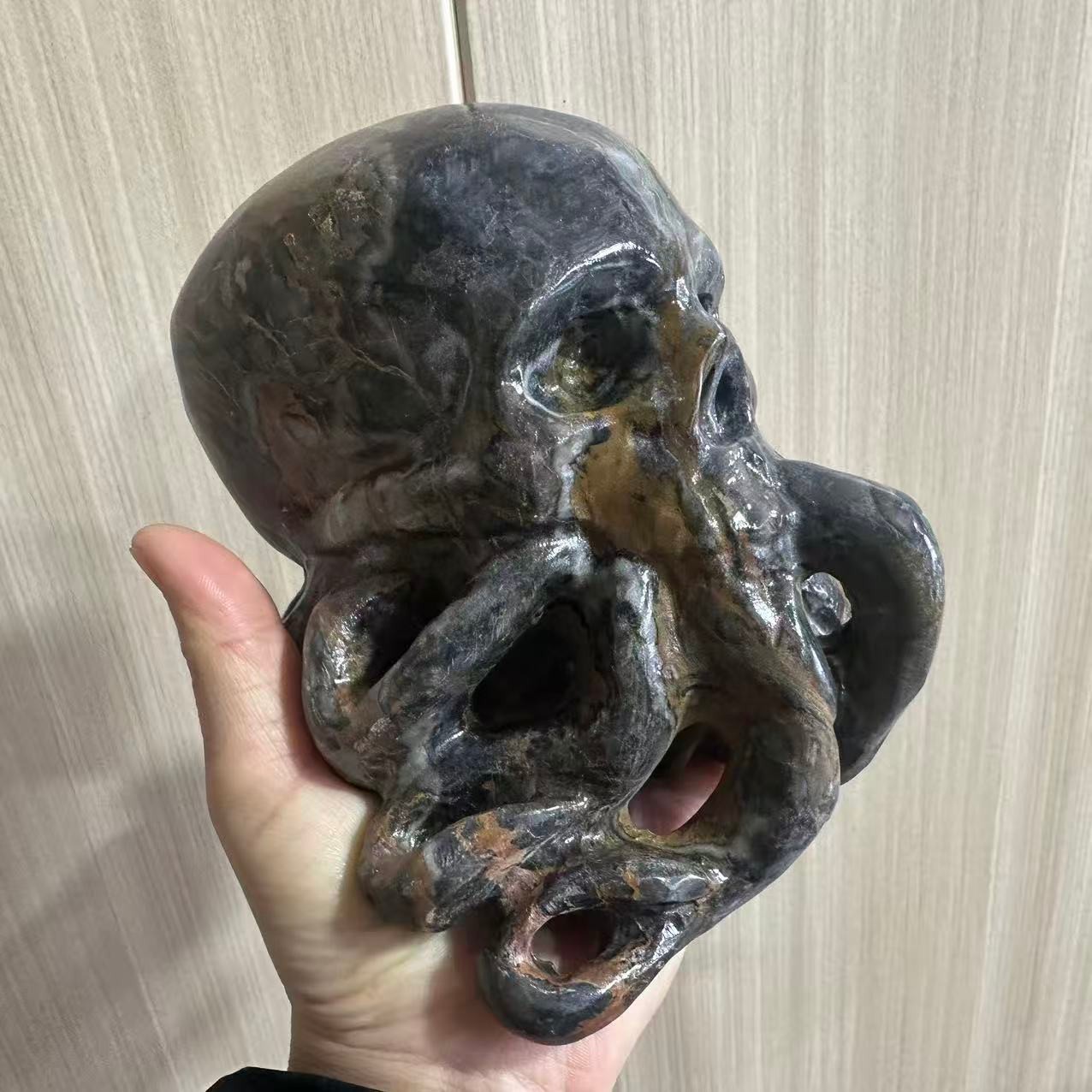 1pc Natural Jade quartz carved octopus crystal skull healing decor gift