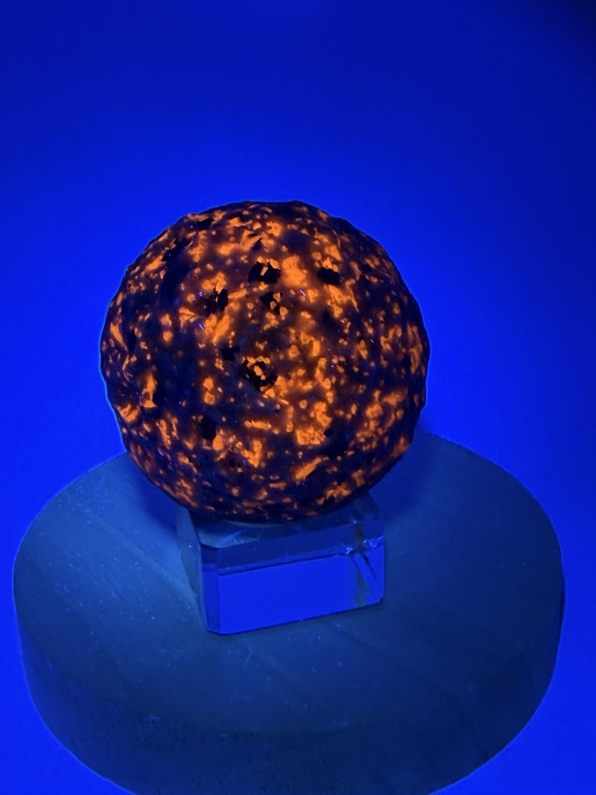 UV Reactive Yooperlite Moon Sphere 50mm Natural Crystal Reiki Chakra Grounding