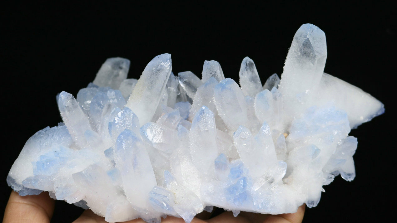 1.72lb Rare Beatiful Blue Tibetan Ghost phantom Quartz Crystal Cluster Specimen