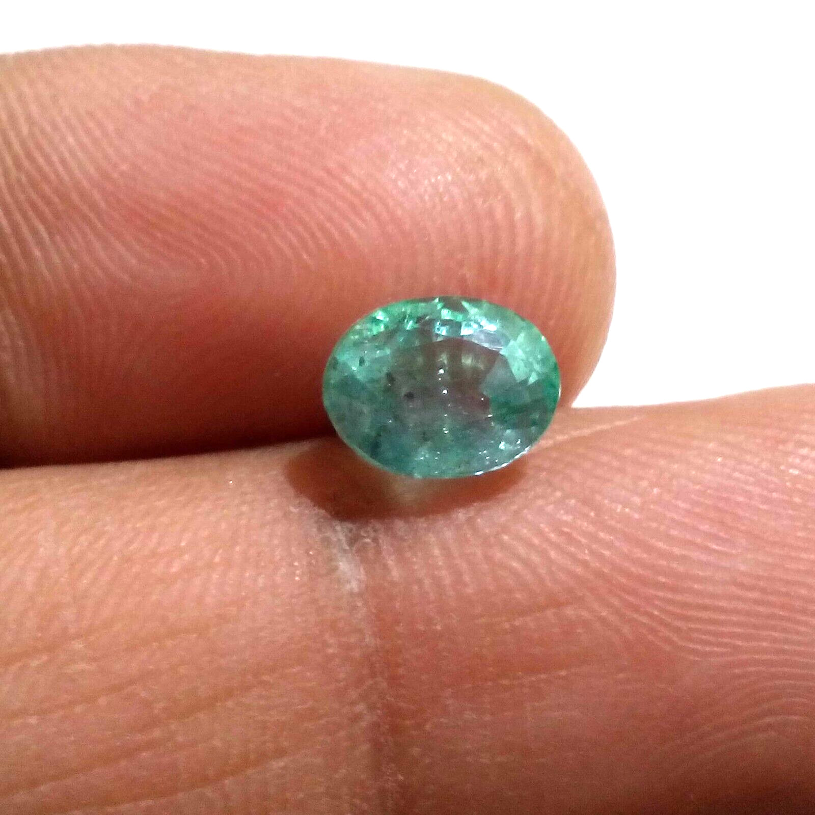 Top Stunning Colombian Emerald Oval Shape 2.25 Crt Green Faceted Loose Gemstone