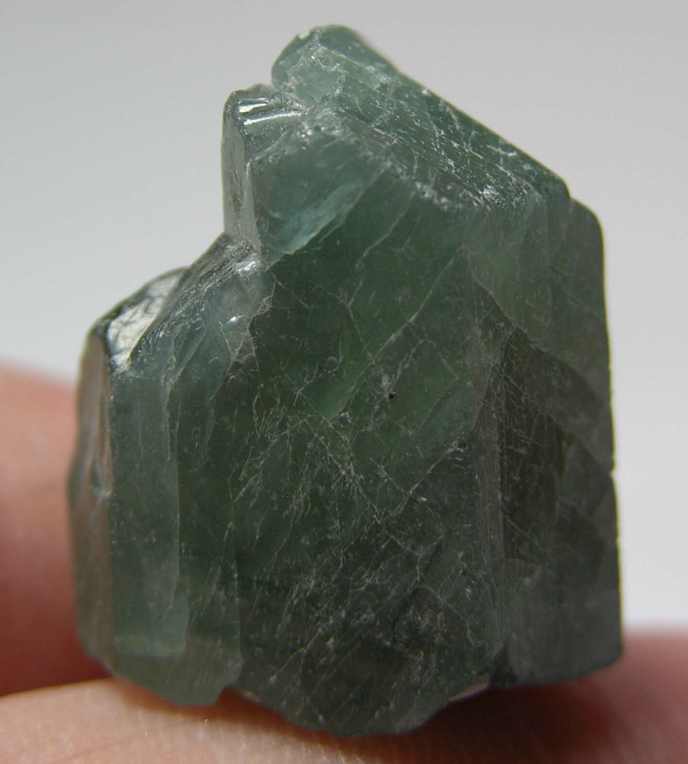#13 23.60ct Russia 100% Natural Blue Fluorapatite Apatite Crystal Specimen 18mm