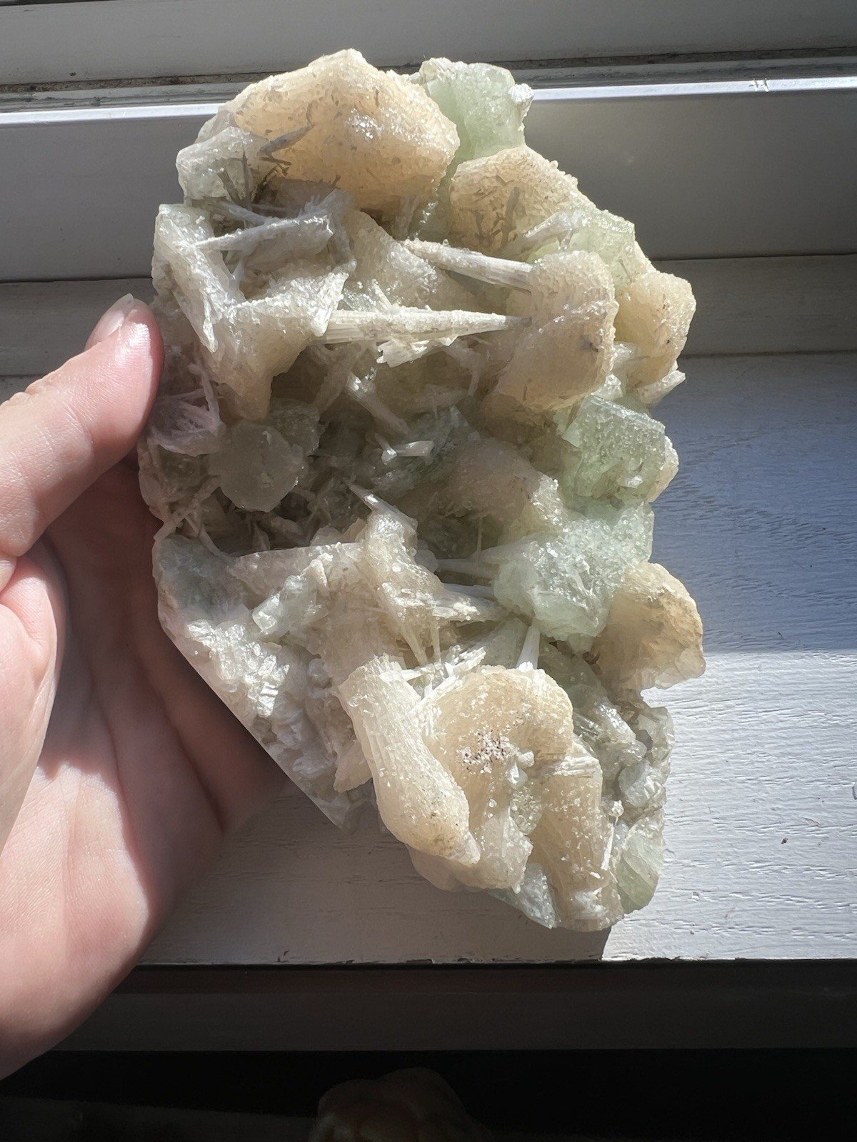 Green Apophyllite, Stilbite, Scolecite, 504 Grams, 6.5”x4”