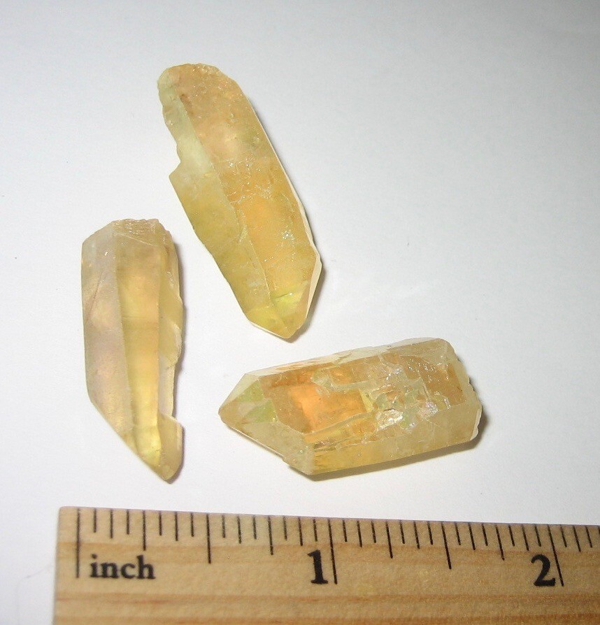3 BEAUTIFUL 1″-1.3″ SUNSHINE AURA QUARTZ CRYSTAL POINTS (TREATED IN USA) 17g *2