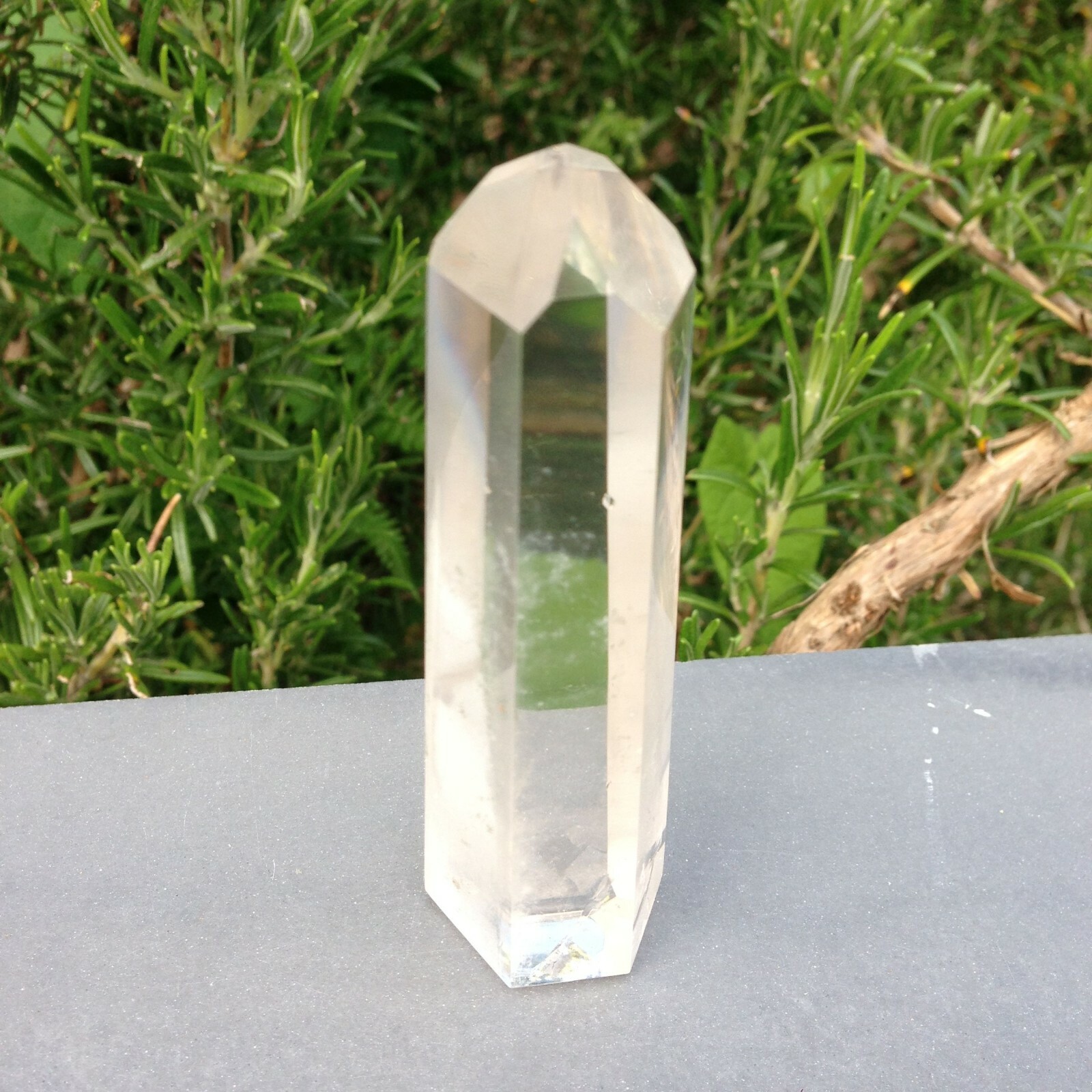 Clear Quartz Phantom Crystal Point Healing Activator Earth 102g 9.67×2.95×2.4cm