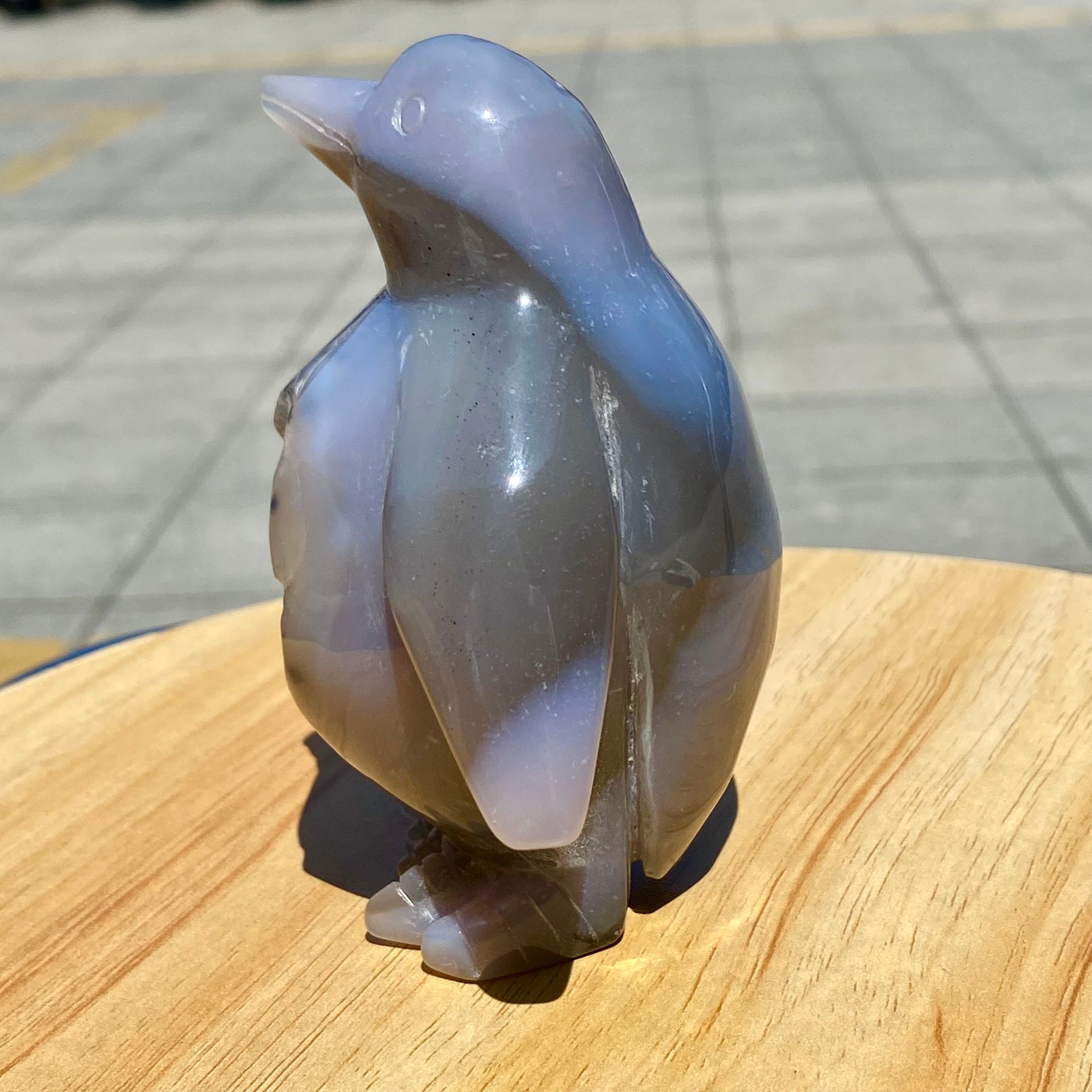 420G Natural Agate Hand Carved Penguin Figurine, Cute Crystal Animal Statue