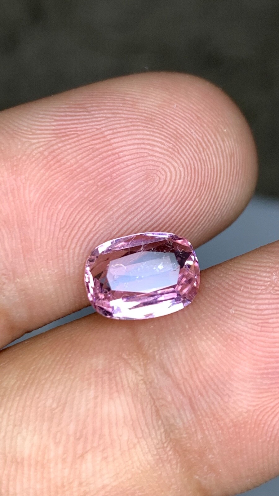 1.65 Ct Rare Natural Colour‑Change Gemstone – Pink to Golden Cut Stone from Afg