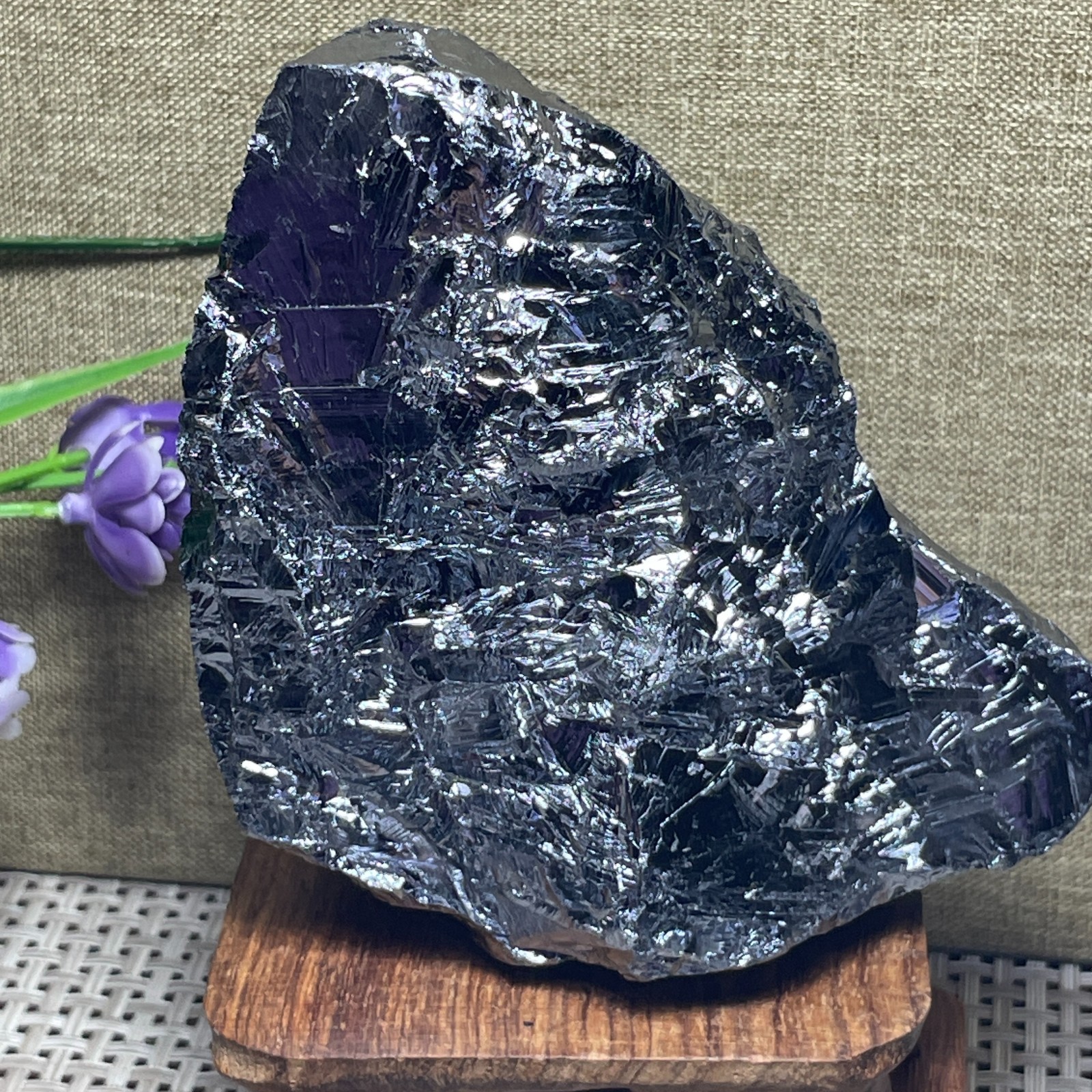 Elite Terahertz Raw Terahertz EMF Protection Noble shungite stone synthetic 293g