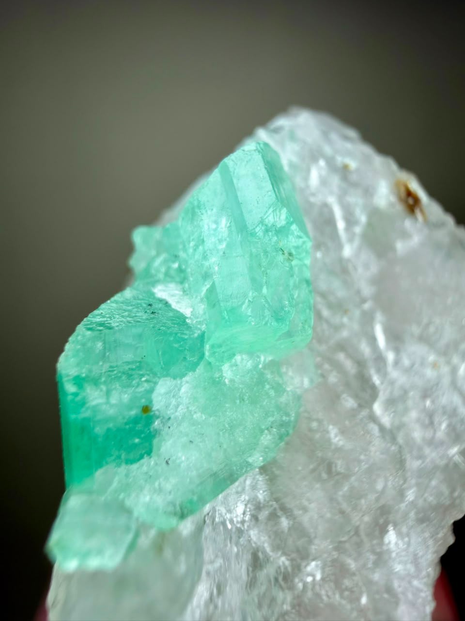 234Ct ,Eye Clean!! Natural Chitral Emerald Crystals on Quartz From KPK Pakistan